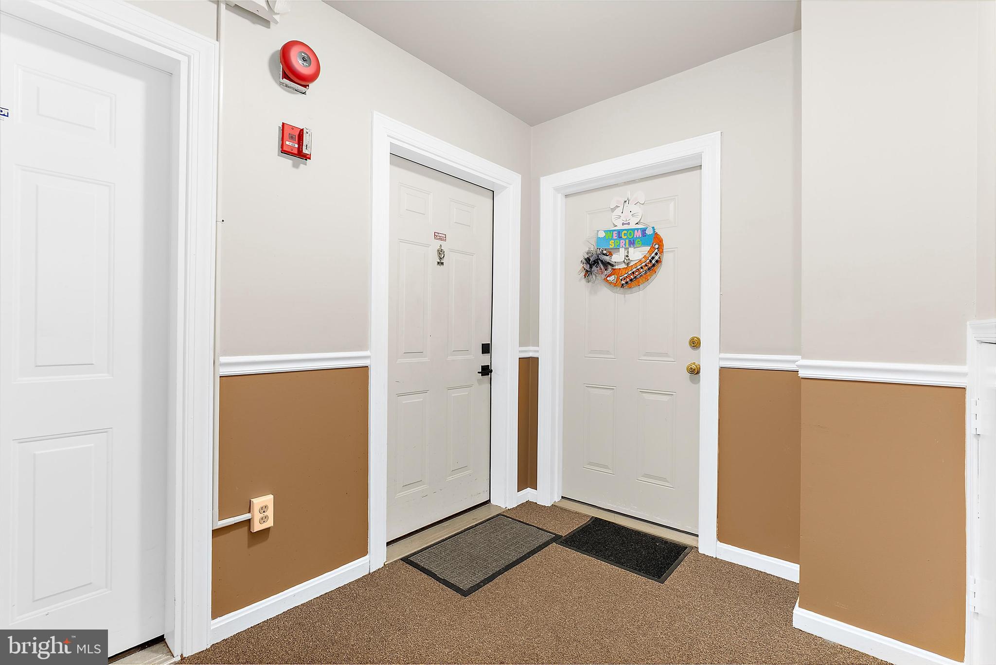 6528 CLEAR DROP COURT 101