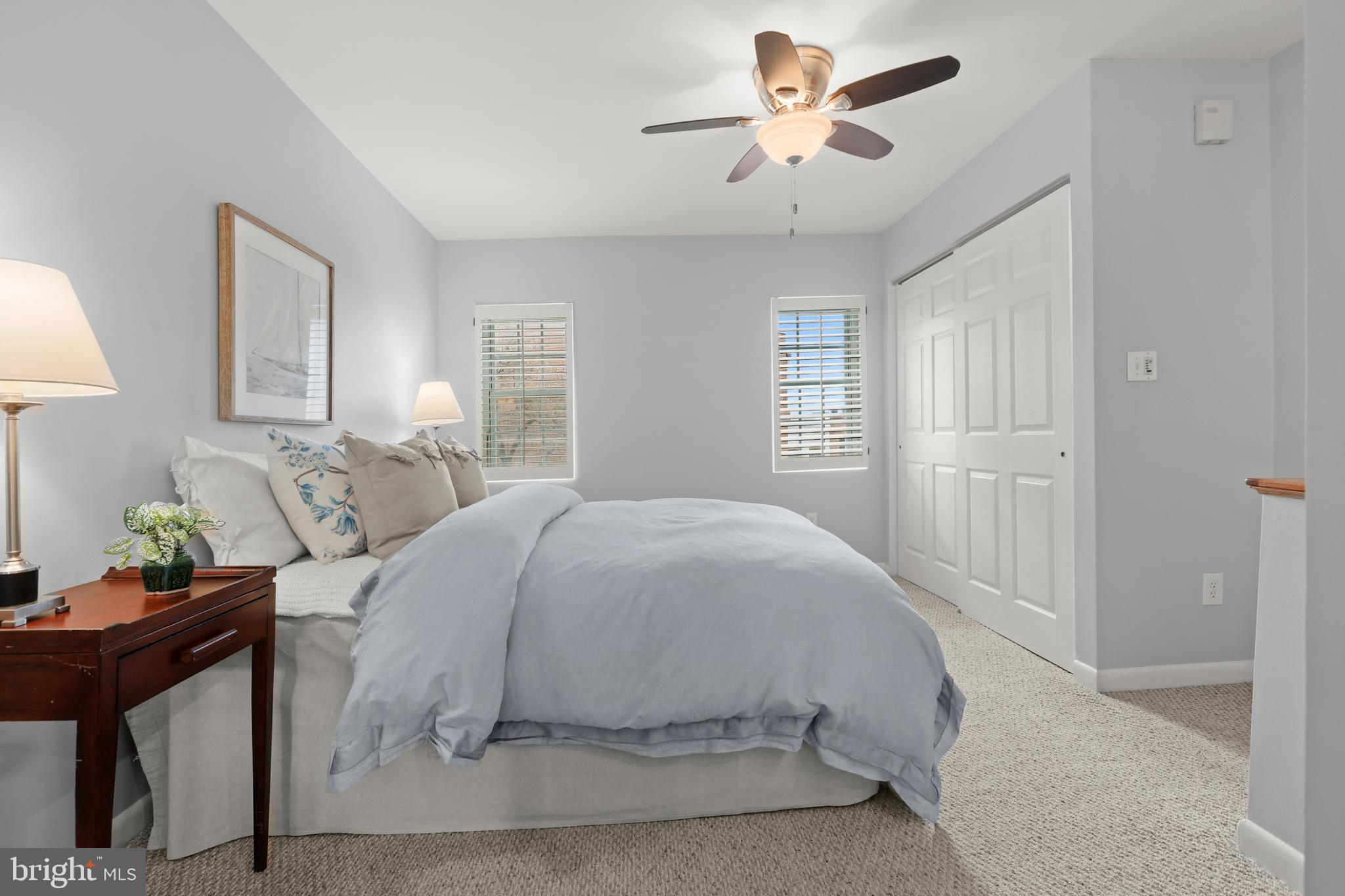 CANTON - Commercial Sale