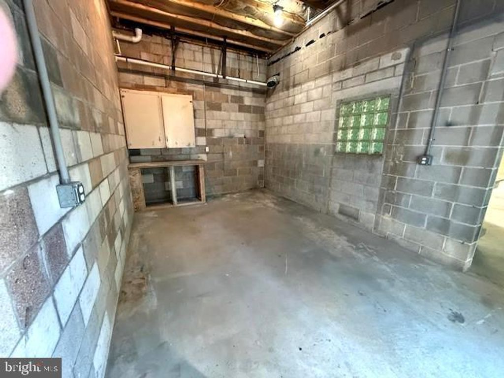 Photo of 420 Franklin Street #GARAGE A, CARLISLE, PA 17013 (MLS # PACB2047994)