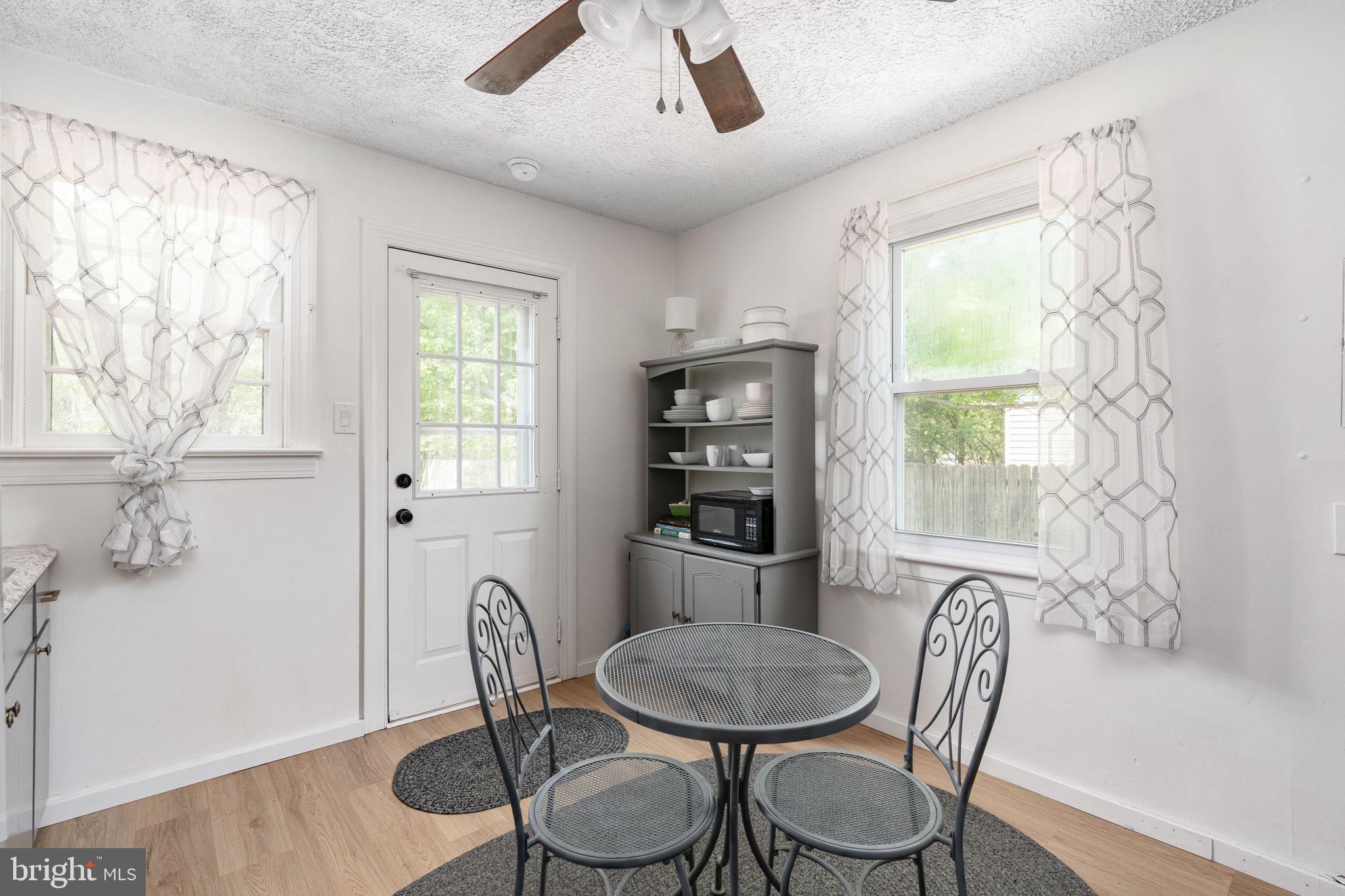 BLUFF POINT - Residential