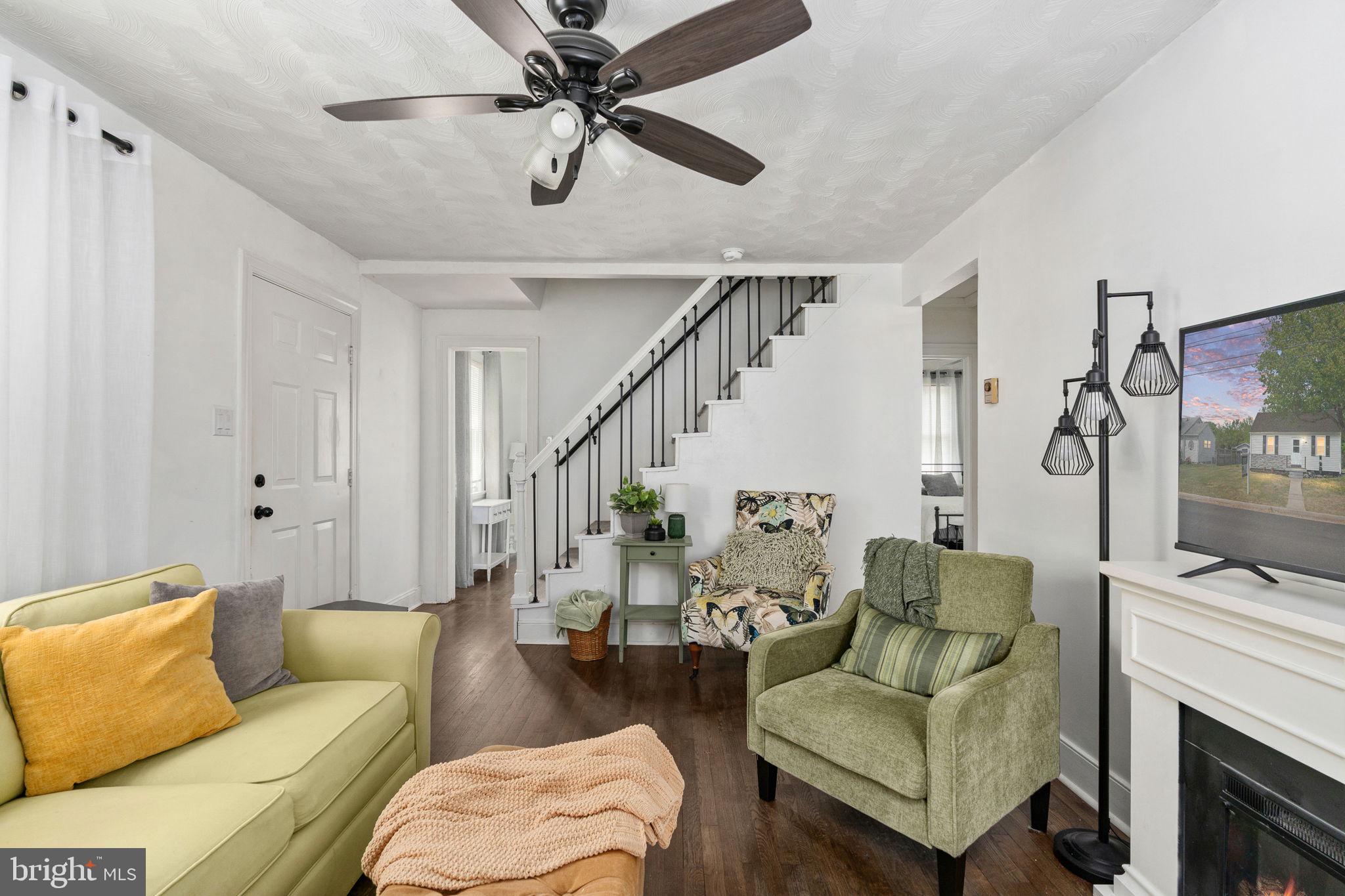 BLUFF POINT - Residential