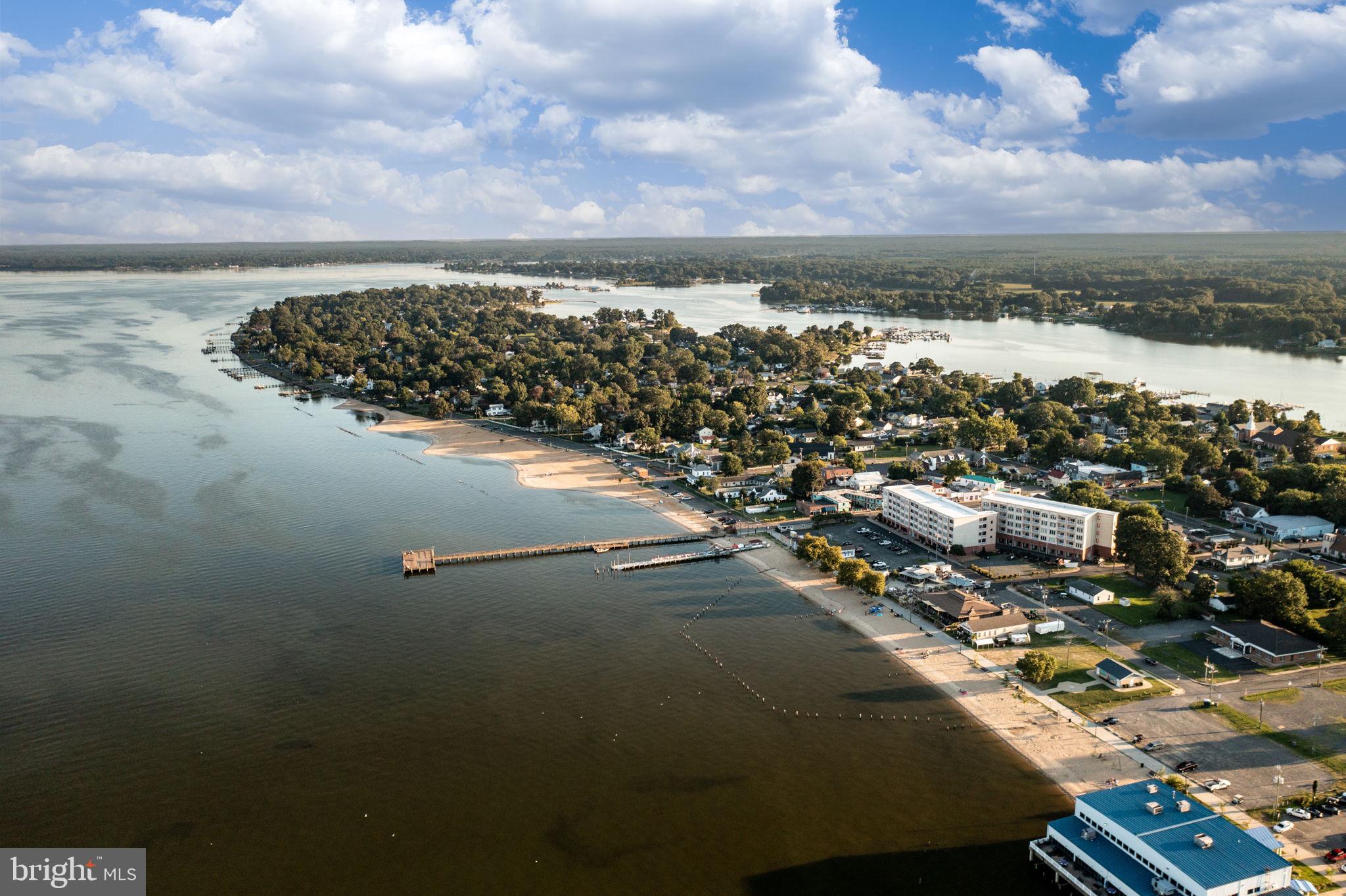 BLUFF POINT - Residential