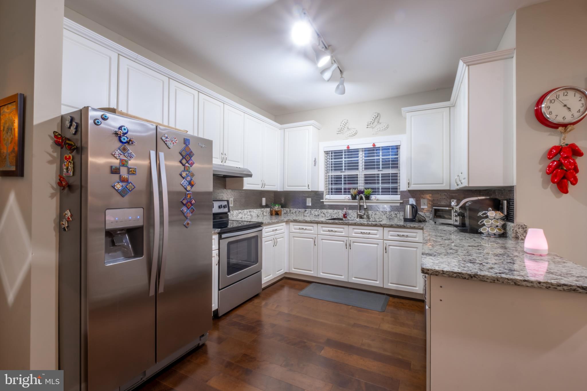 POTOMAC LAKES - Residential