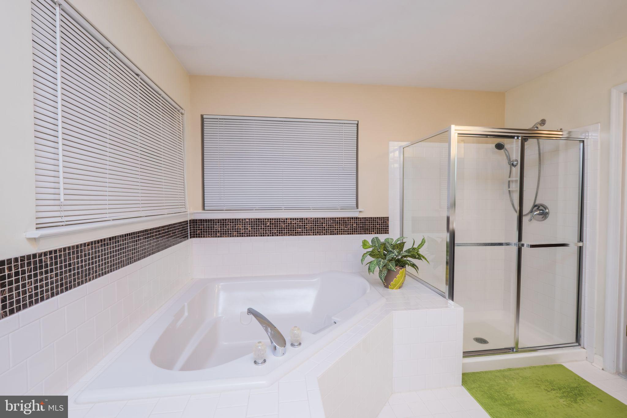 POTOMAC LAKES - Residential