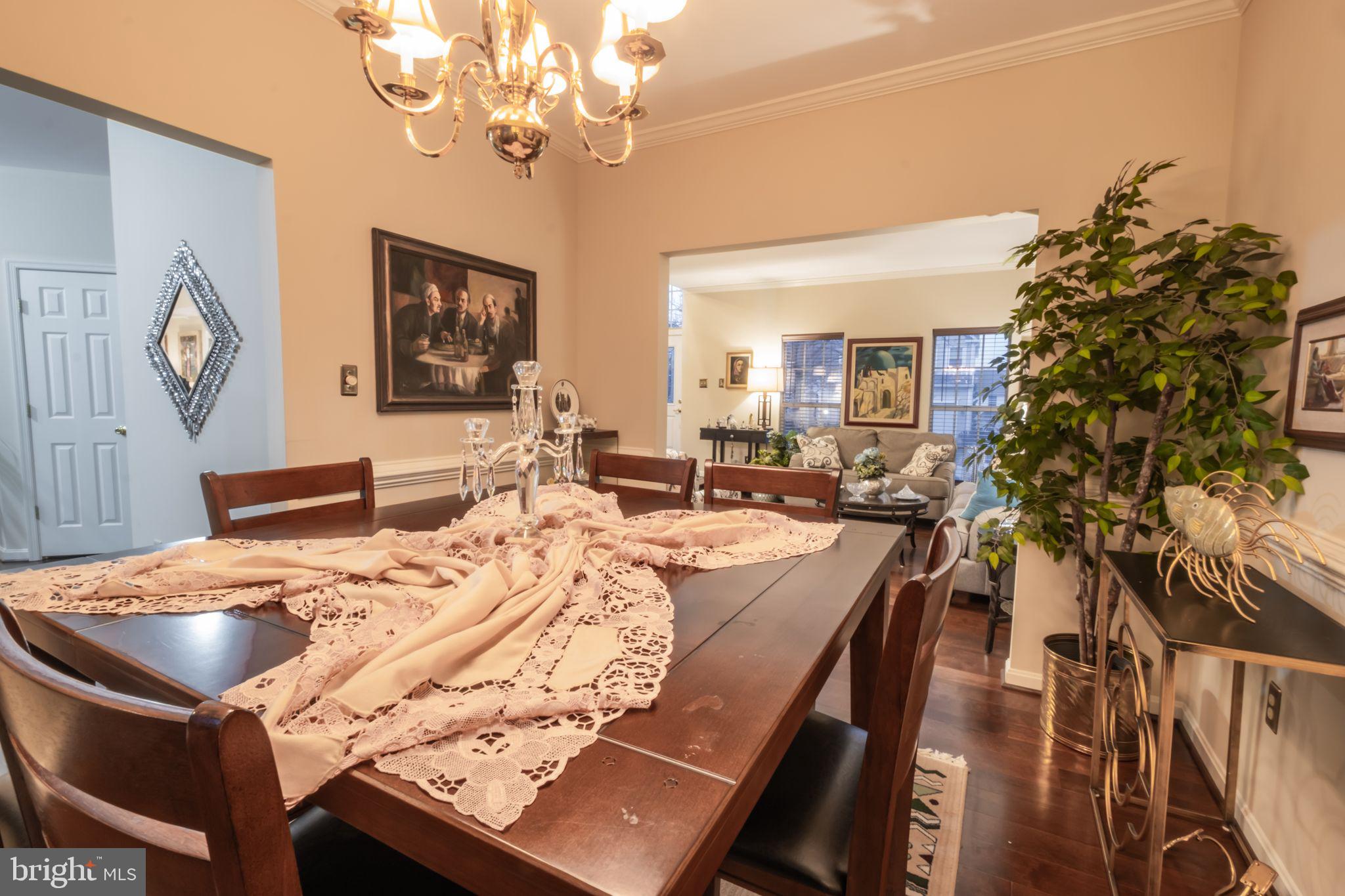 POTOMAC LAKES - Residential