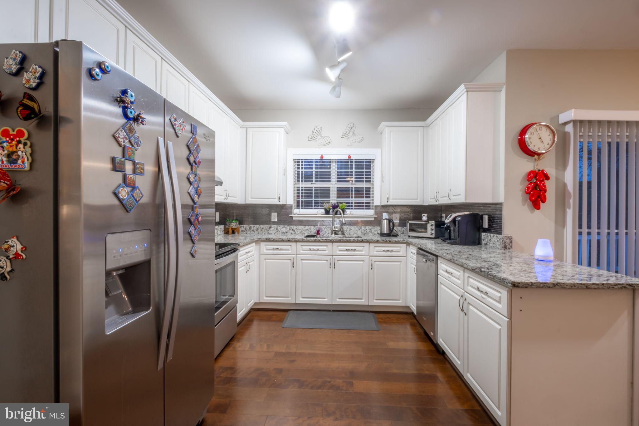 POTOMAC LAKES - Residential