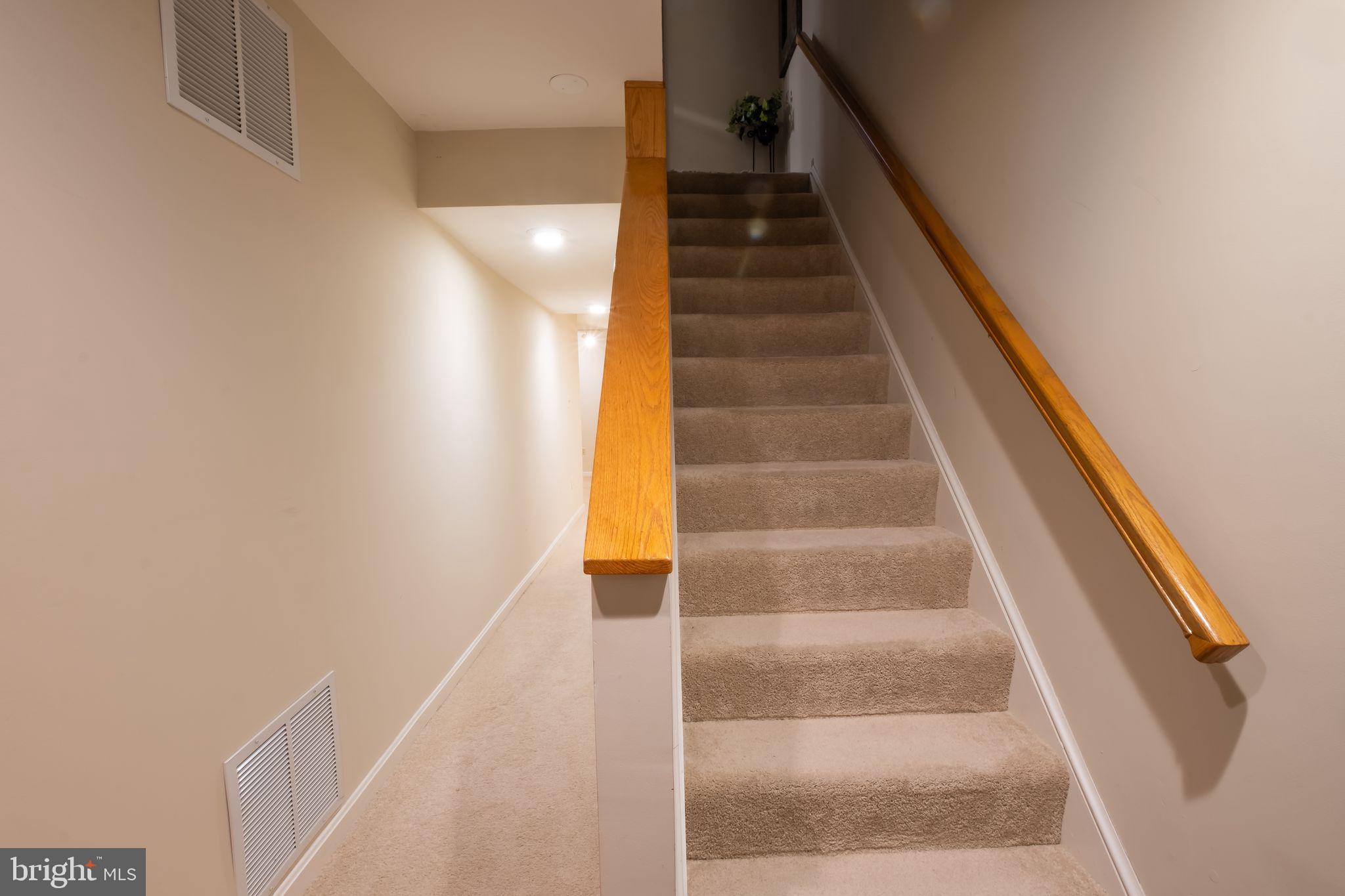 POTOMAC LAKES - Residential