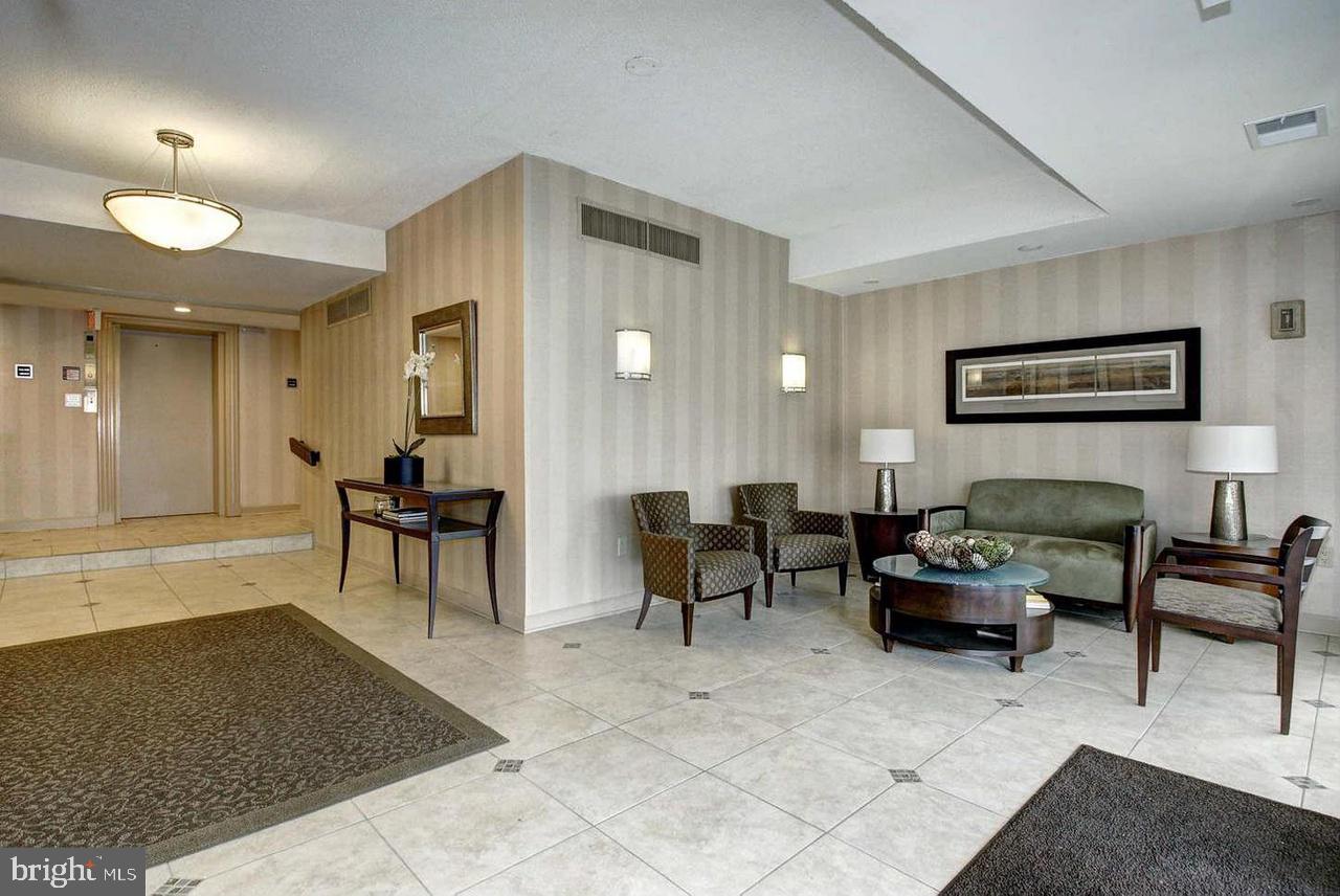 CHEVY CHASE - Residential Lease