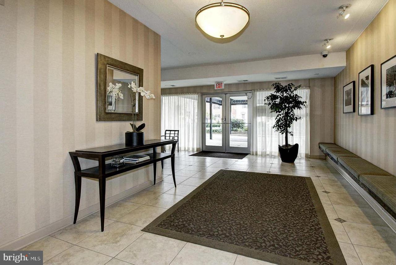 CHEVY CHASE - Residential Lease