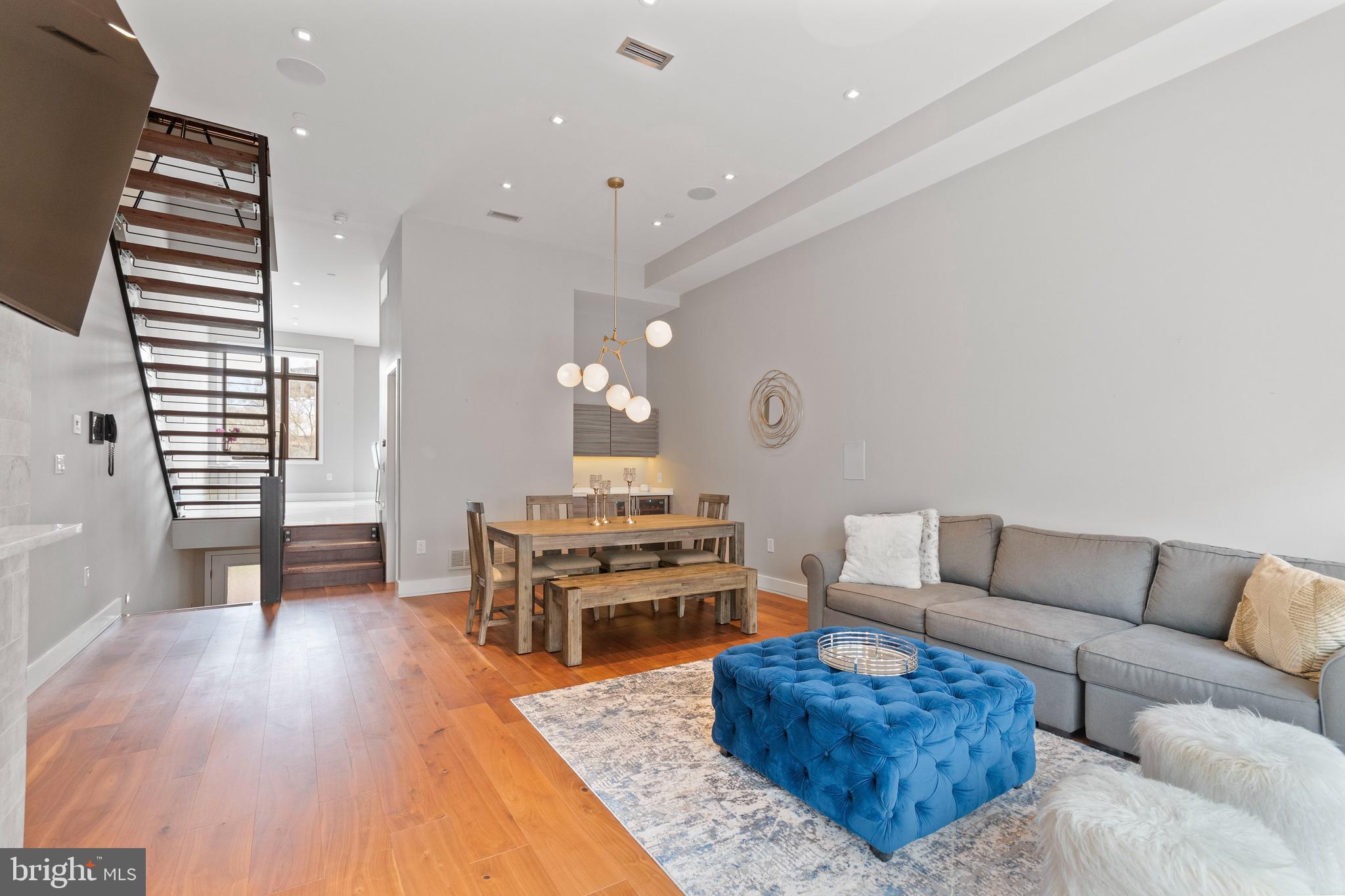 OLD CITY - Residential