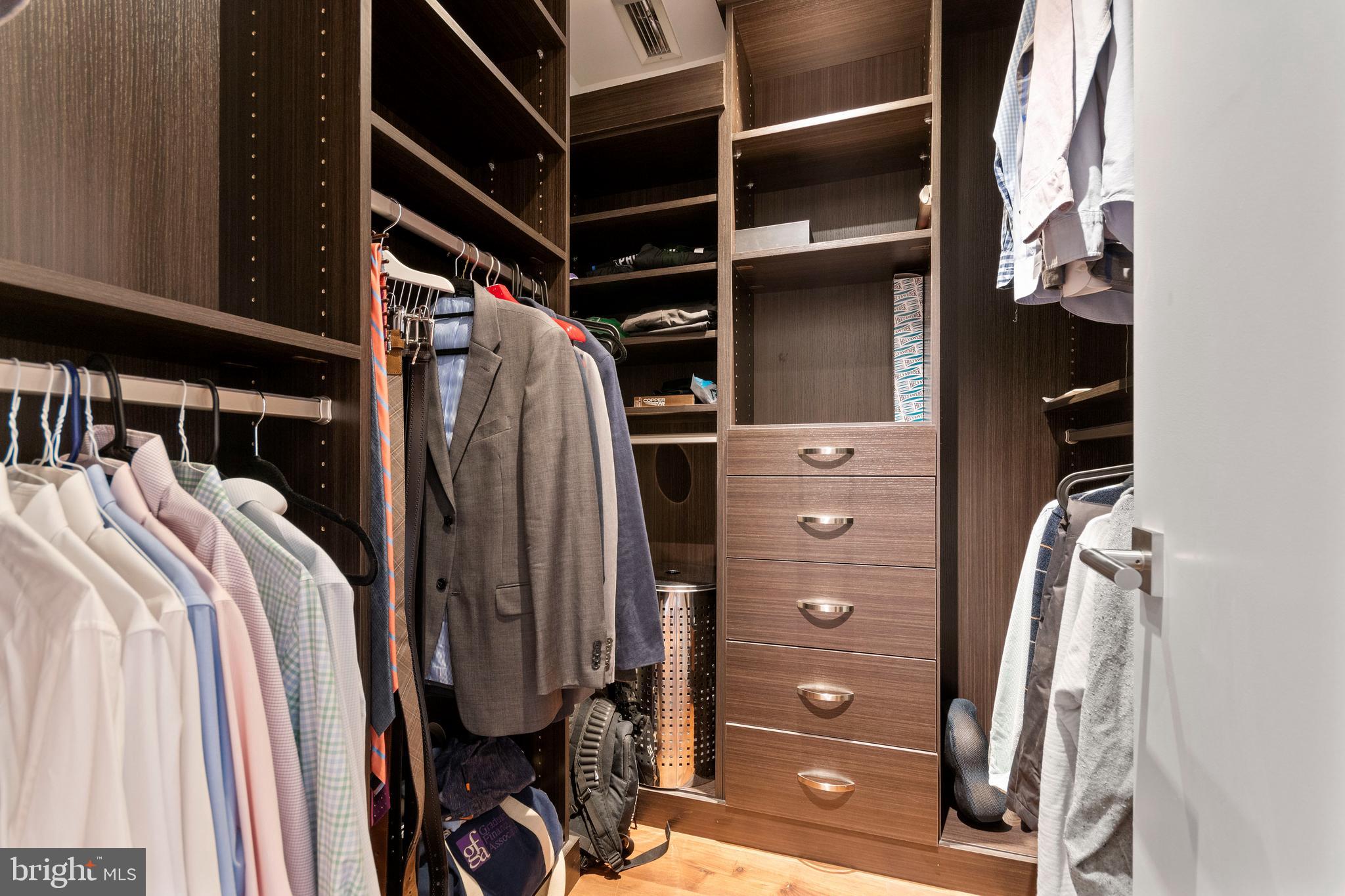 OLD CITY - Residential