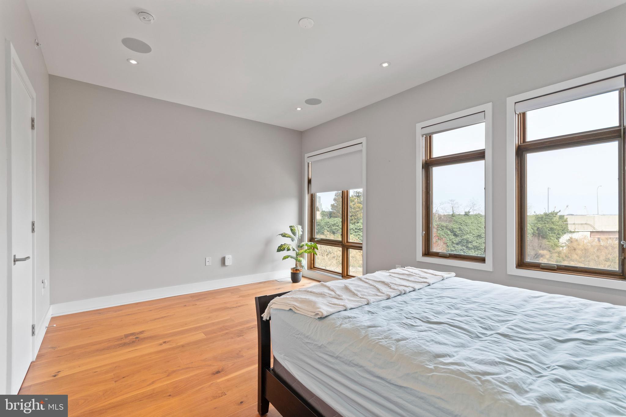 OLD CITY - Residential