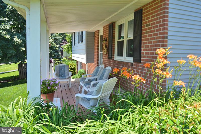 LETORT MANOR - Residential