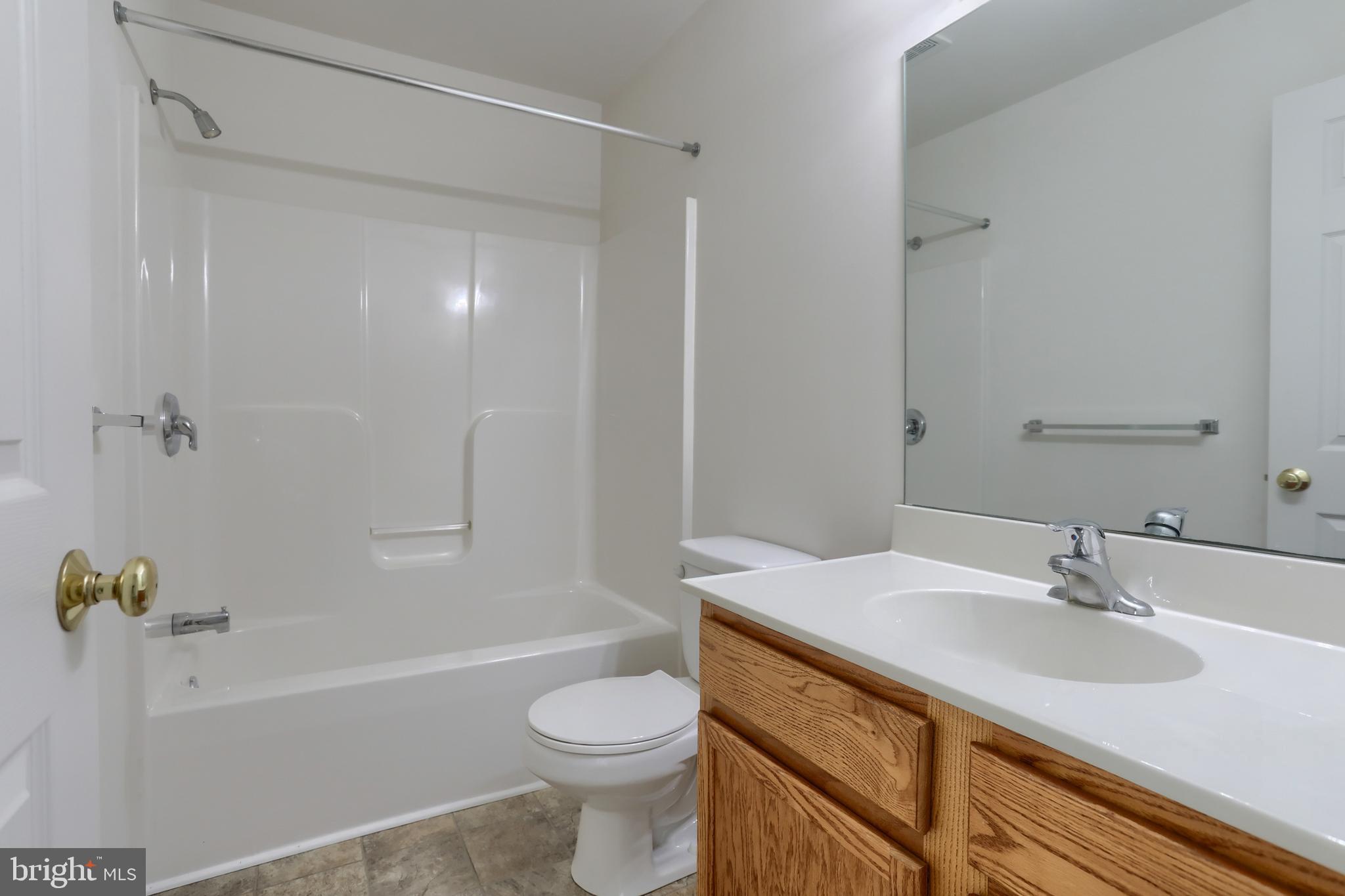 OAK HILLS - Residential