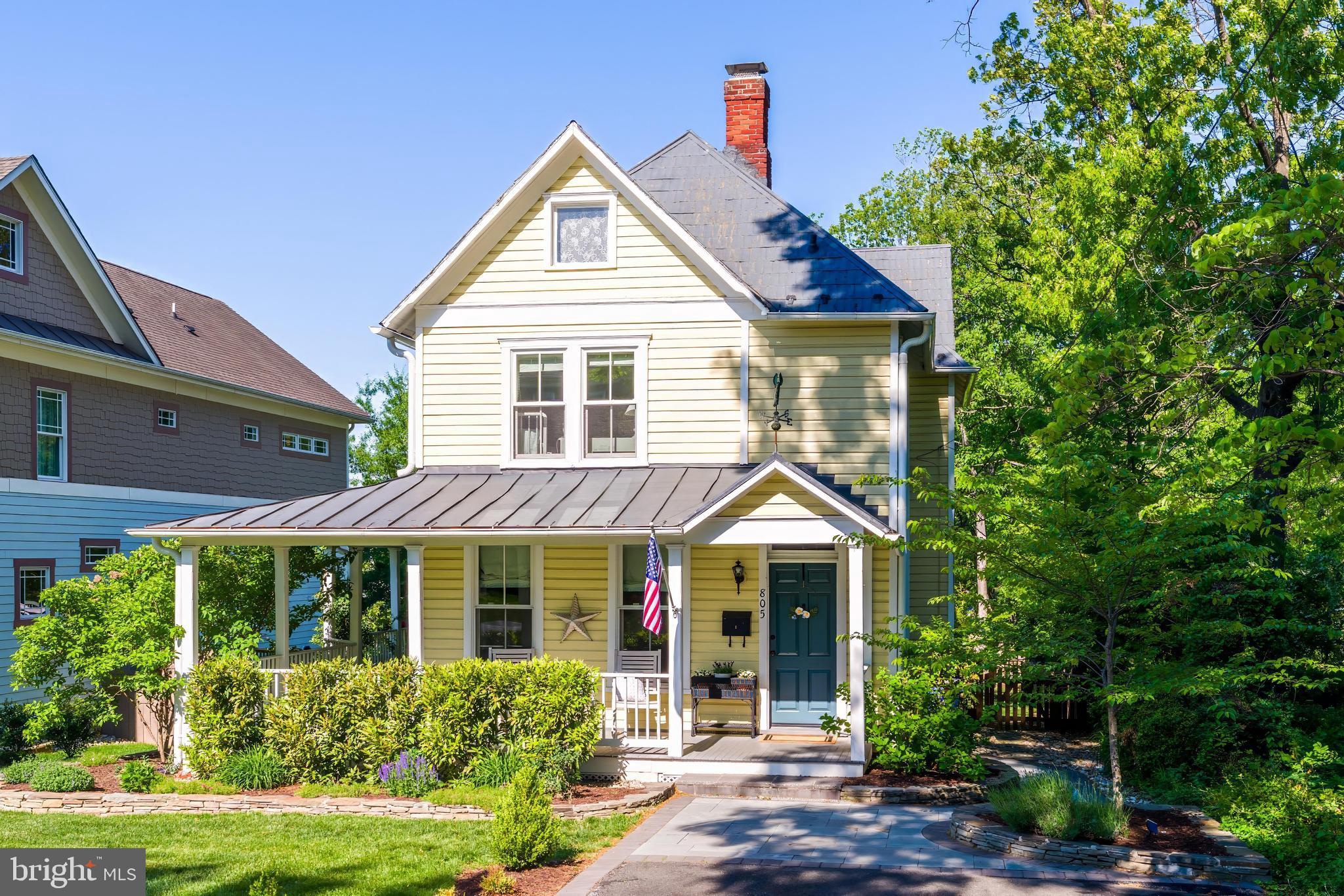 805 MONROE STREET