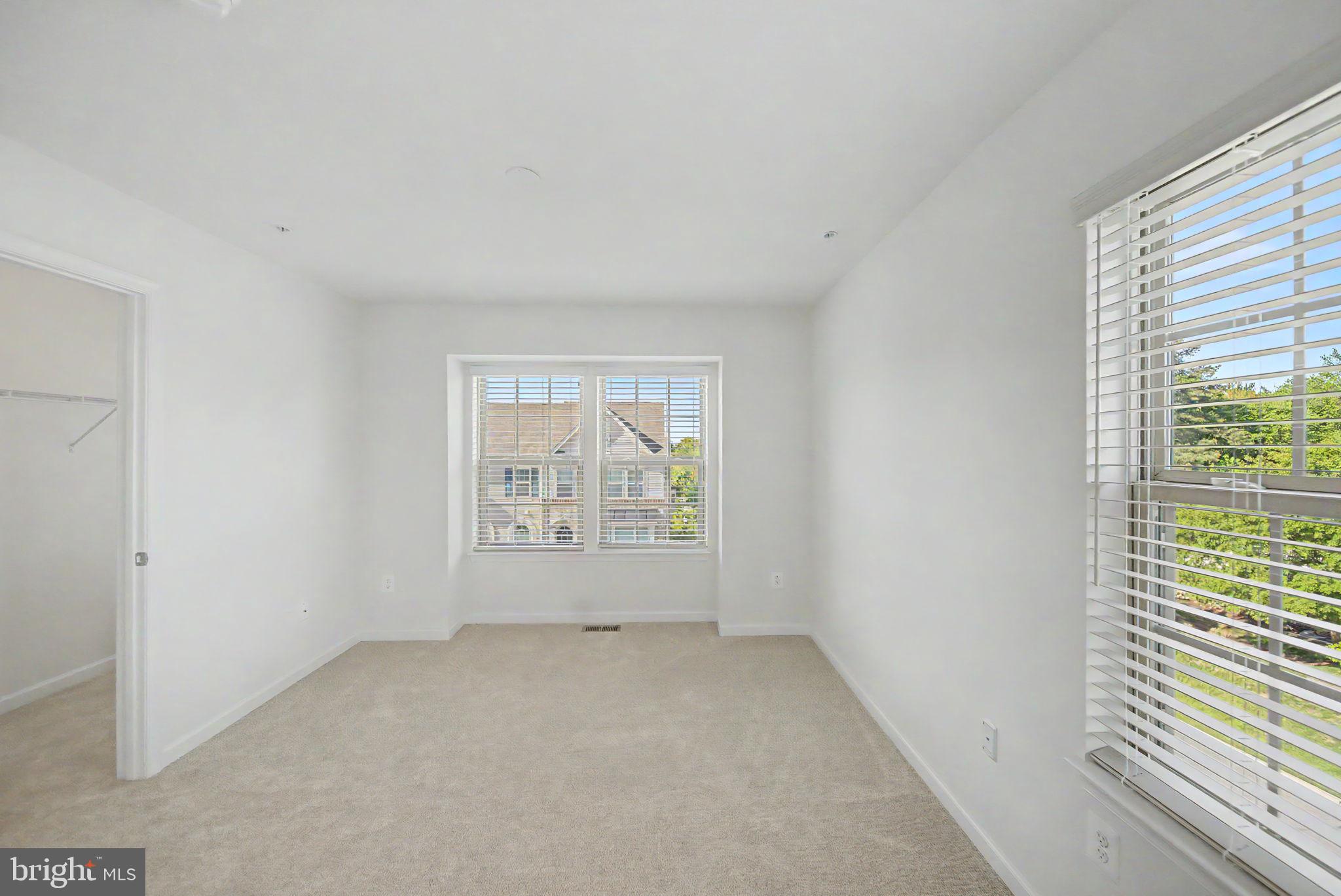 SHANNONS GLEN - Residential