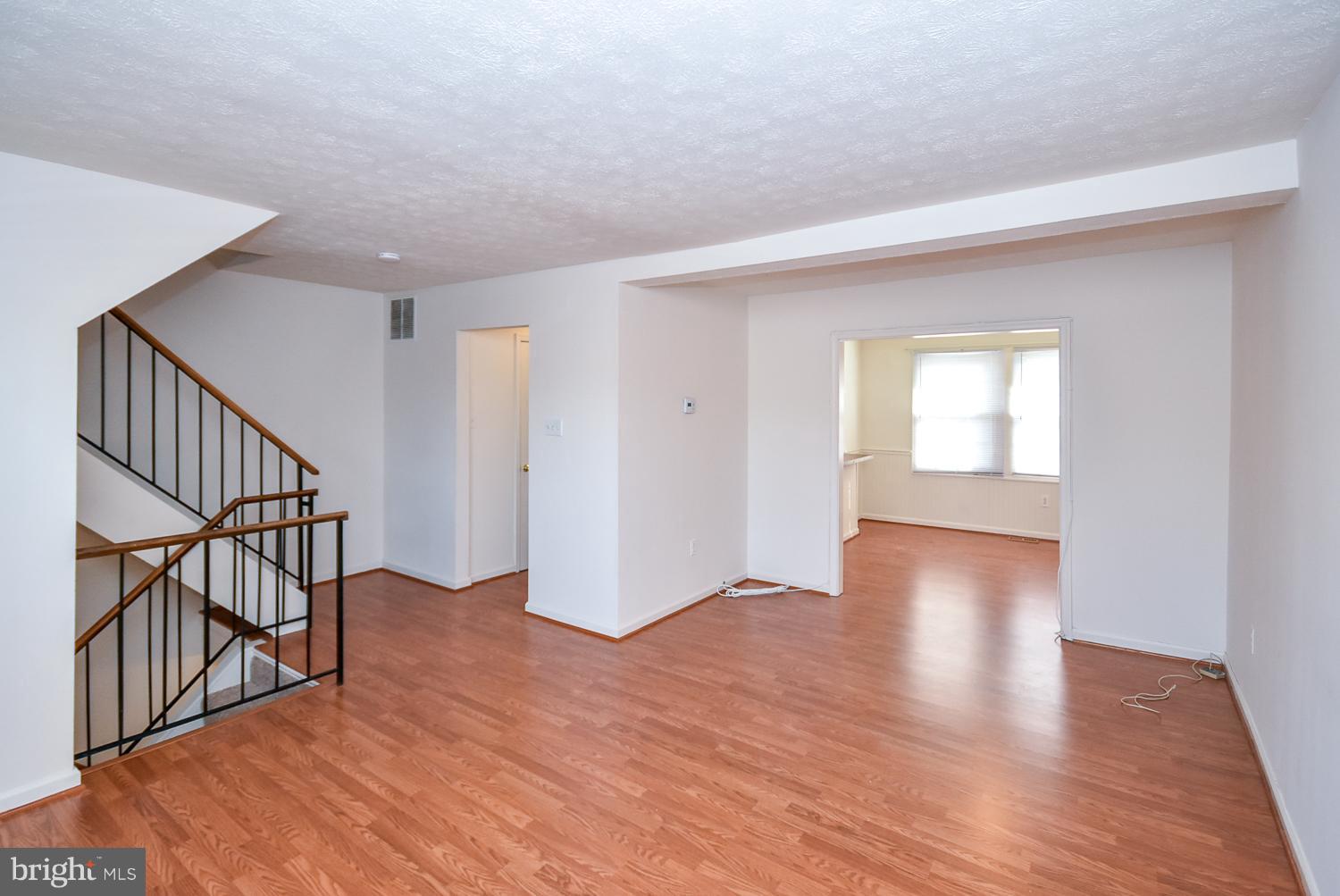 CROFTON MEADOWS - Residential Lease