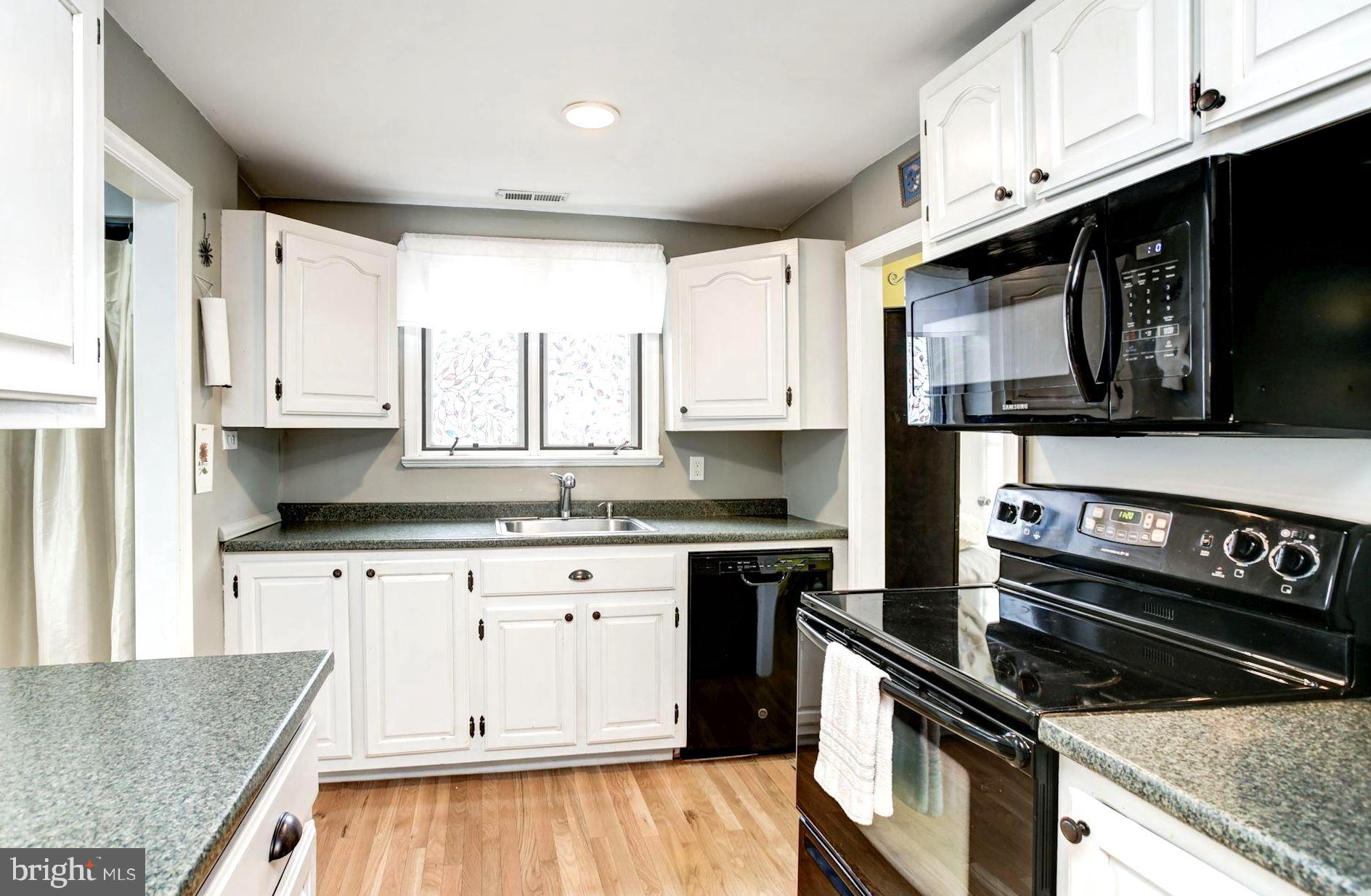 SYLVAN SHORES - Residential