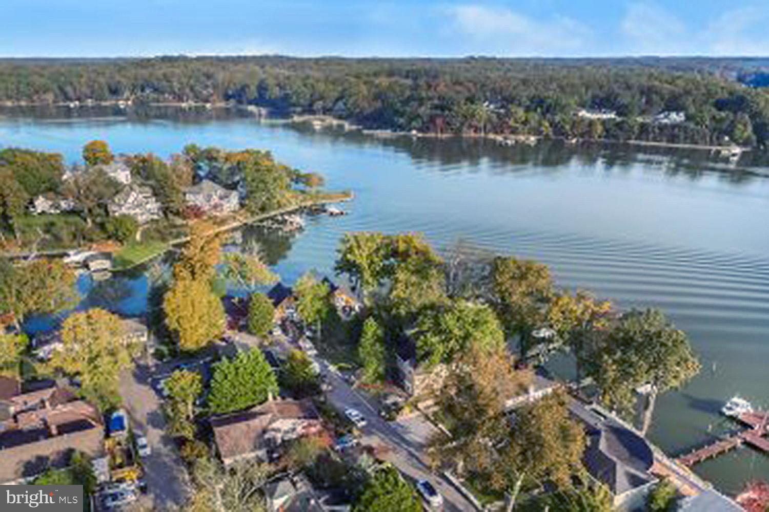 SYLVAN SHORES - Residential