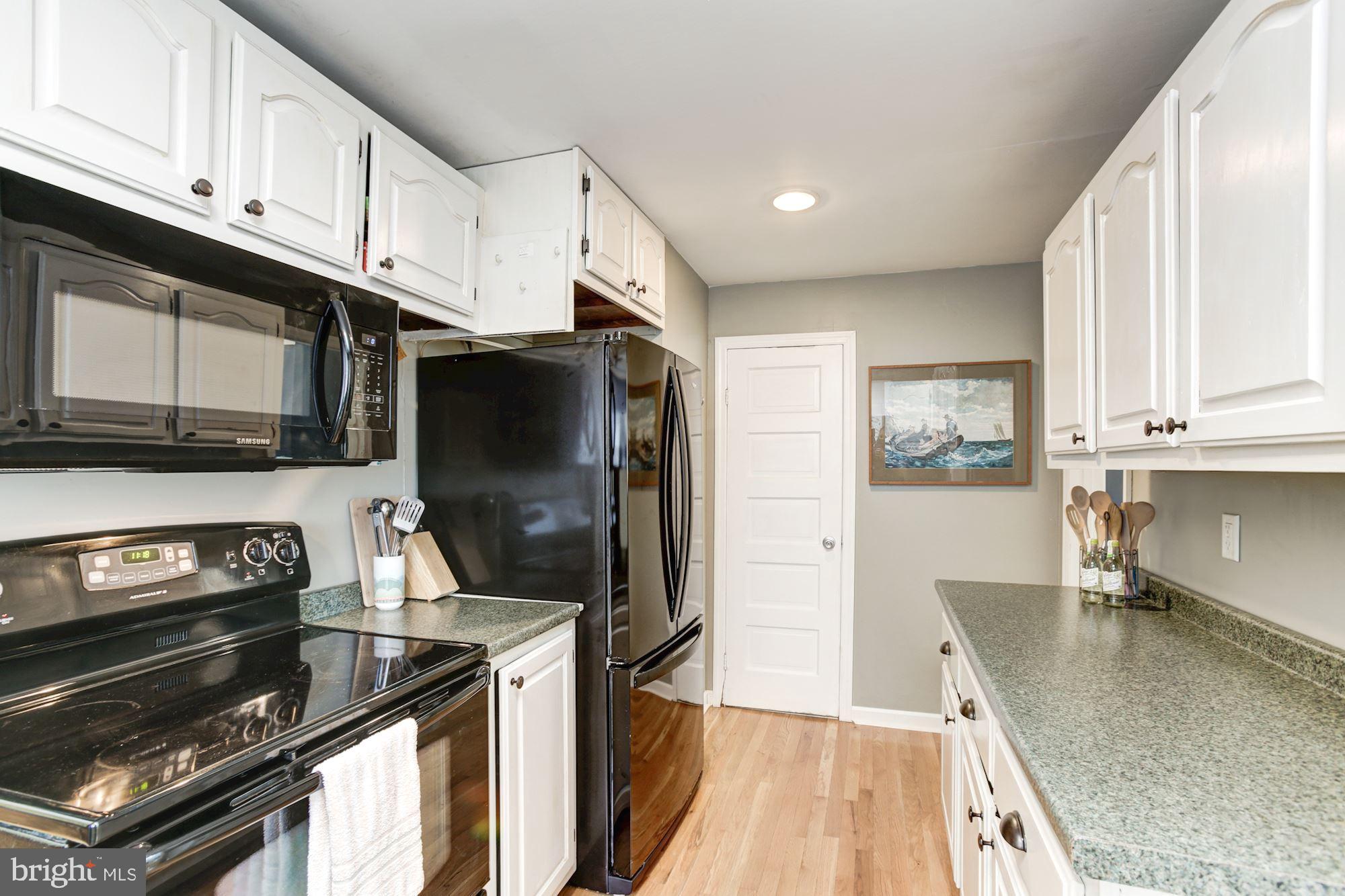 SYLVAN SHORES - Residential