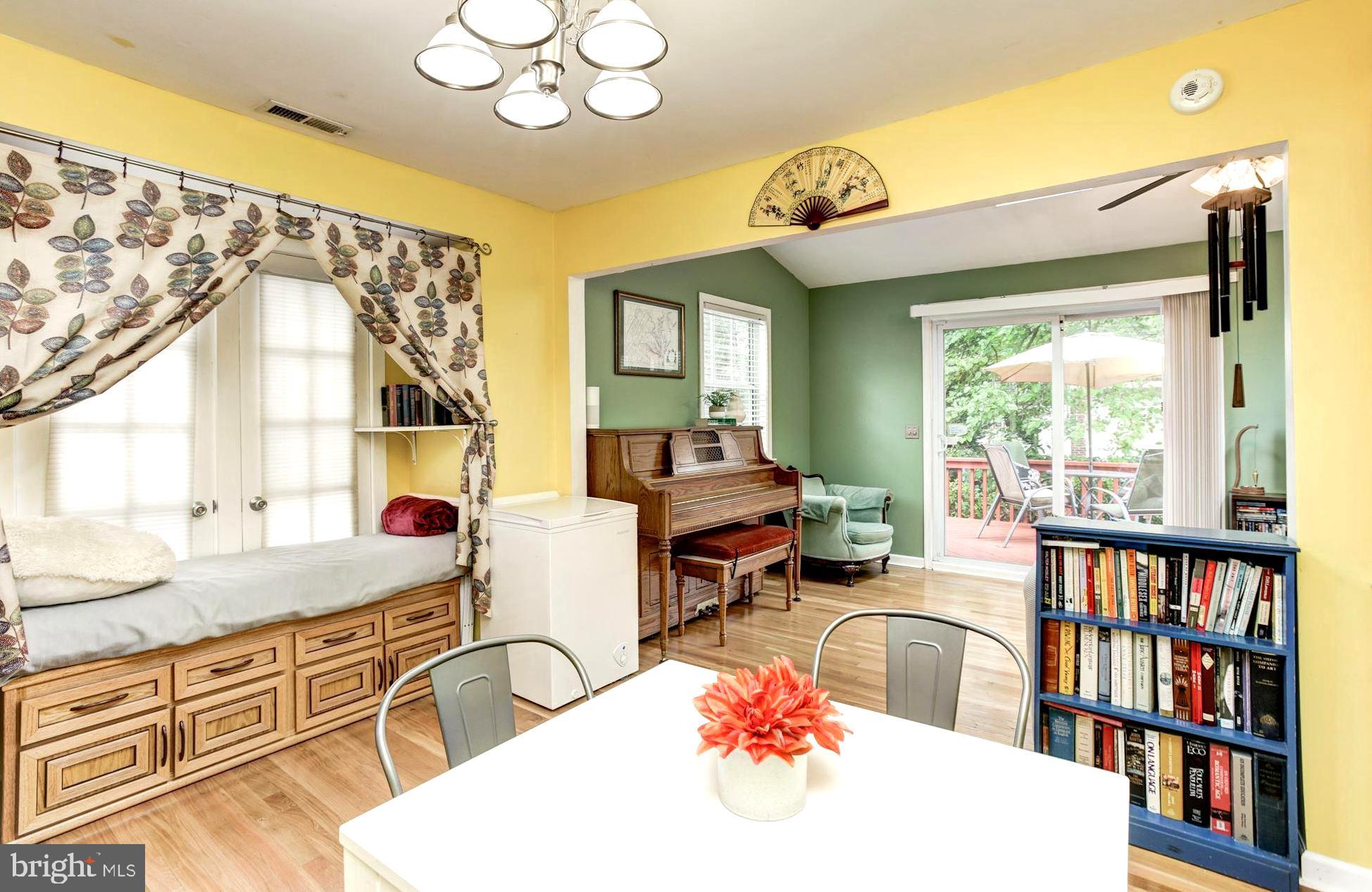 SYLVAN SHORES - Residential