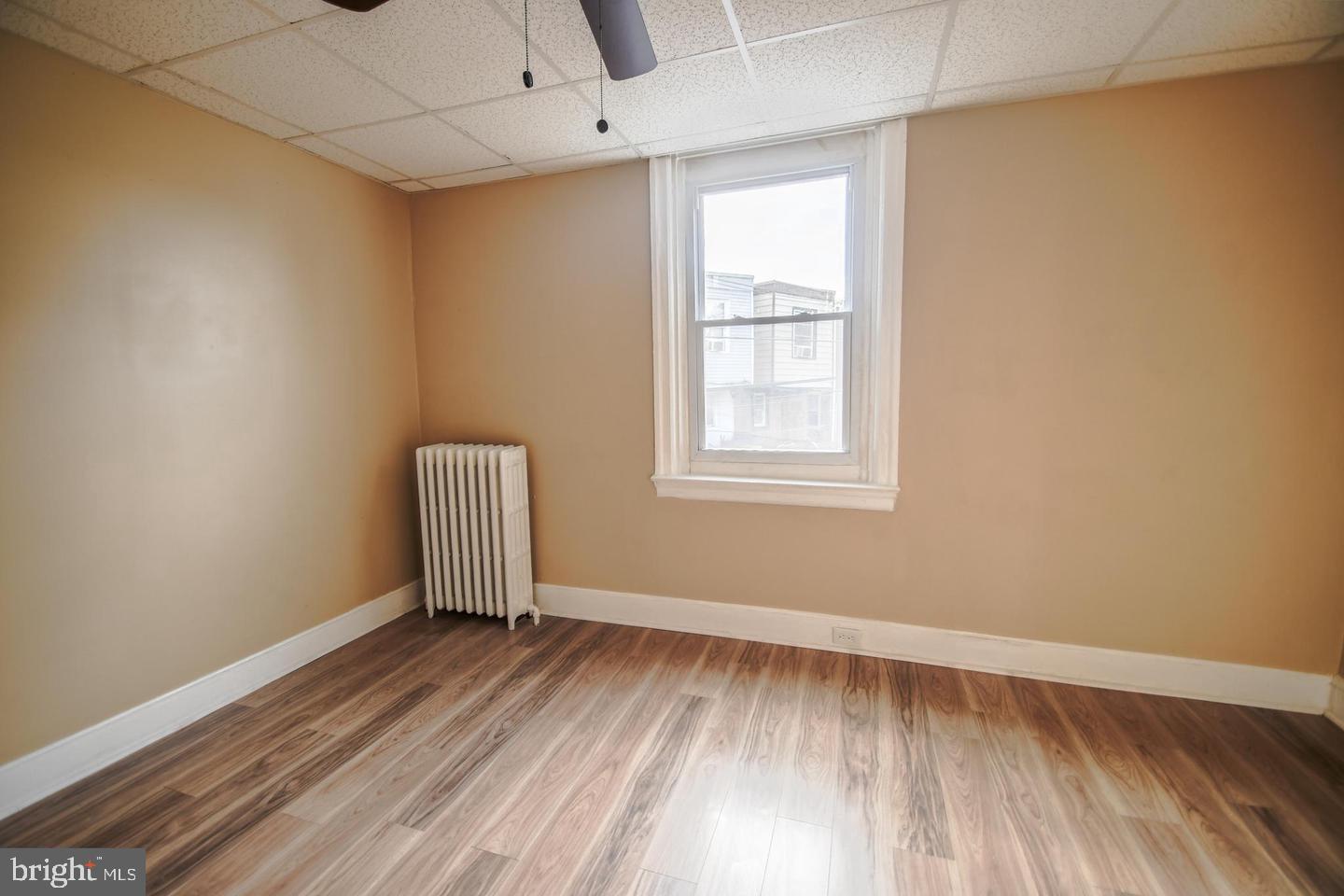 WEST OAK LANE - Residential