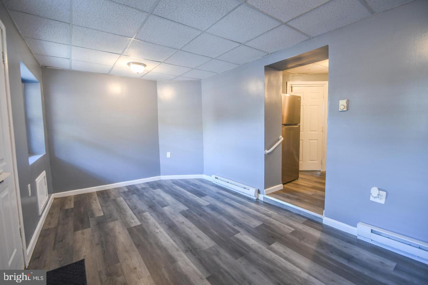 WEST OAK LANE - Residential