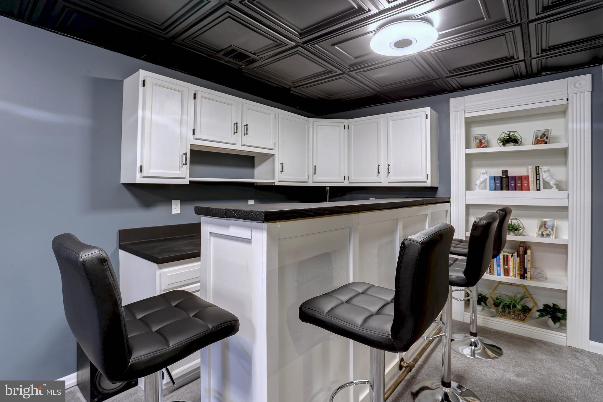 LONDON BRIDGE ESTATES - Residential