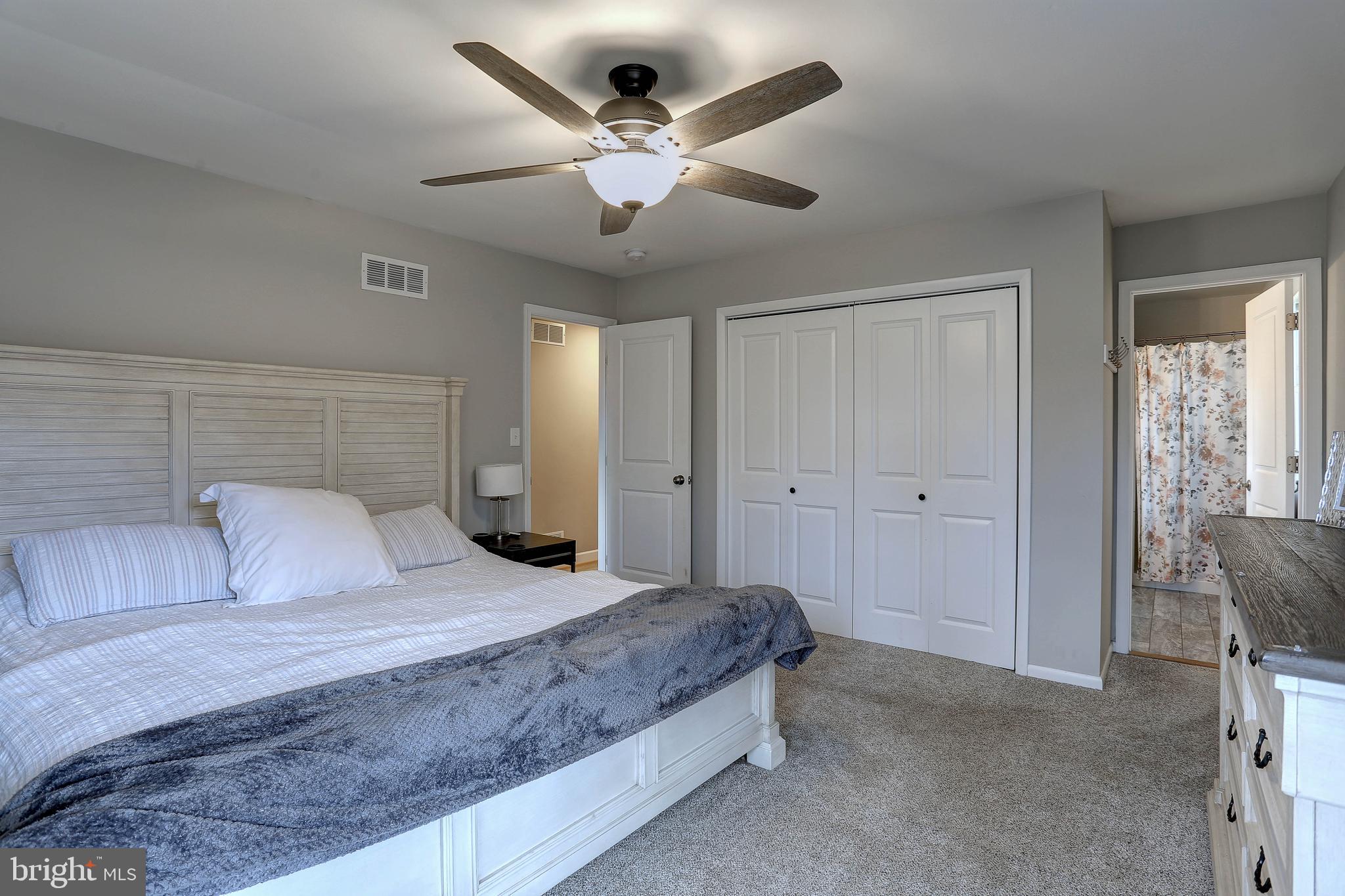 LONDON BRIDGE ESTATES - Residential