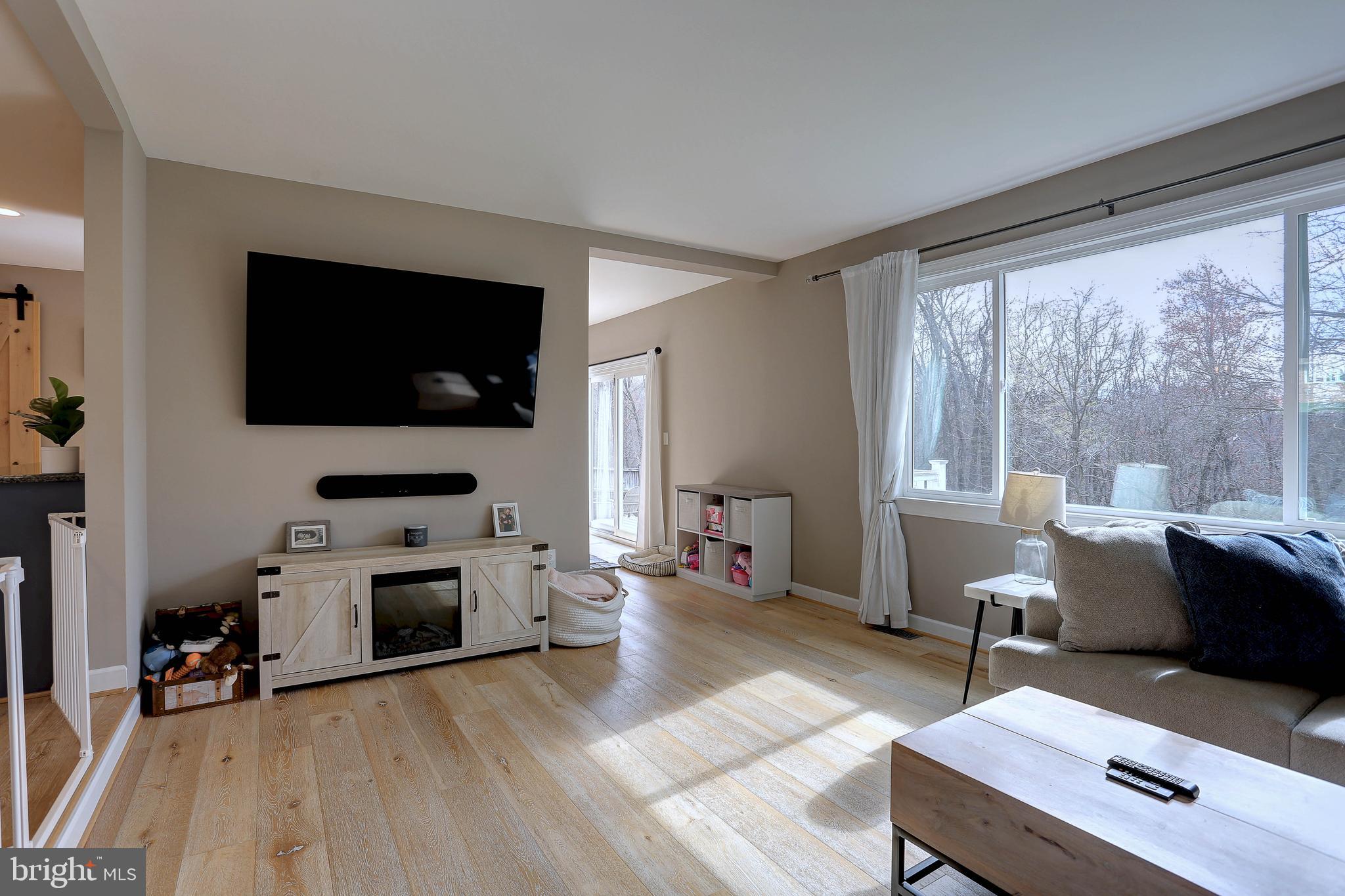 LONDON BRIDGE ESTATES - Residential