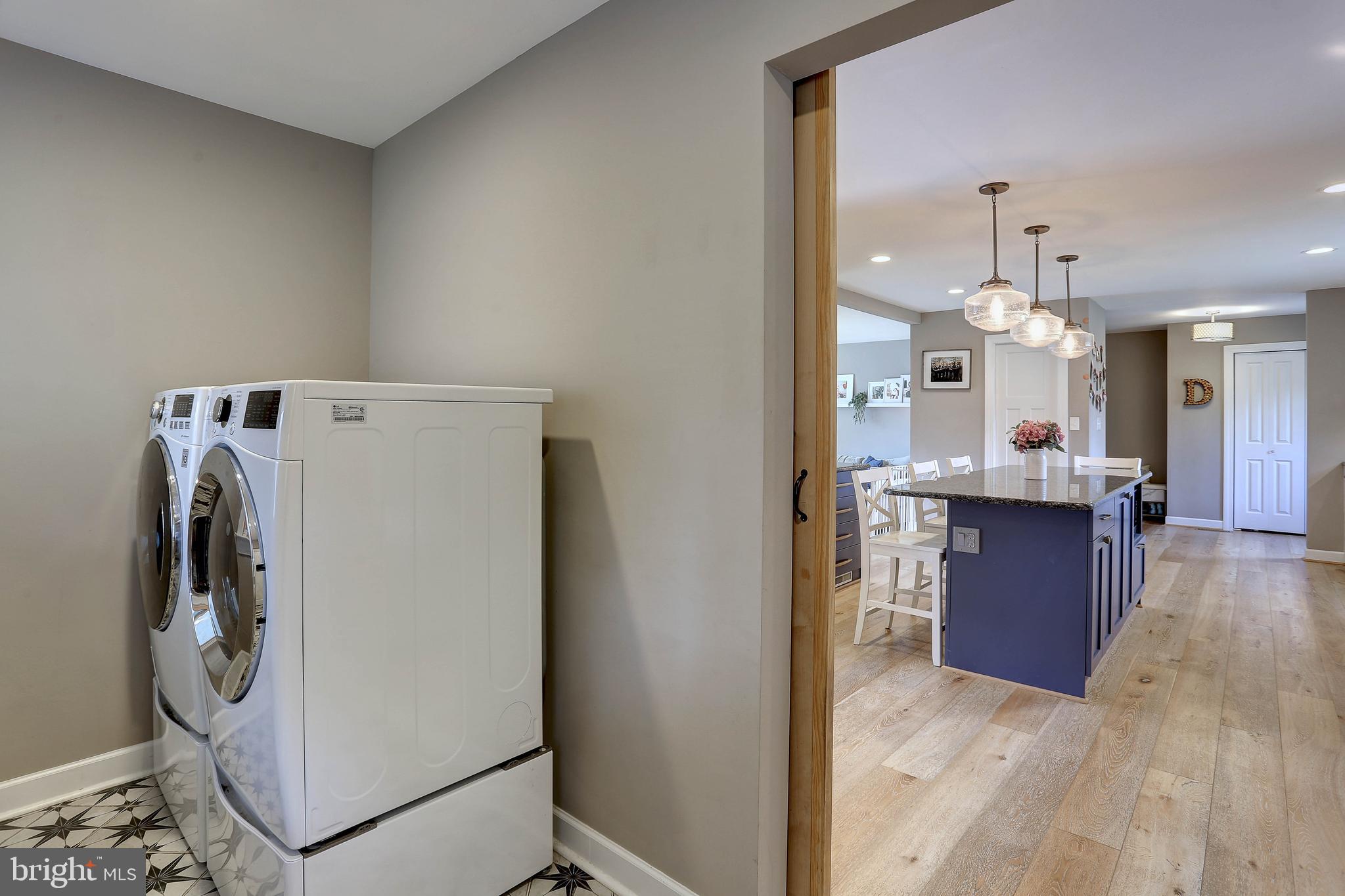 LONDON BRIDGE ESTATES - Residential