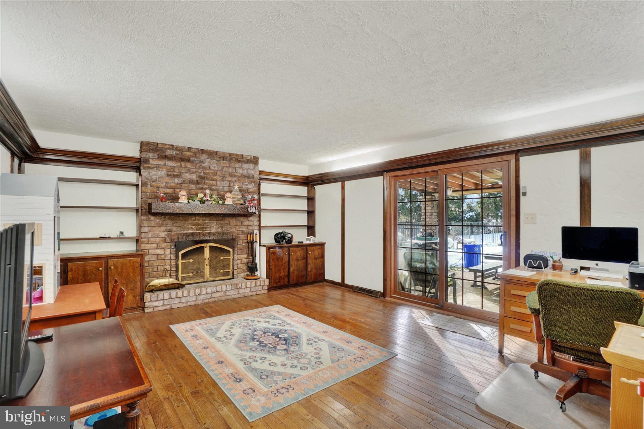 MARLBOROUGH ESTATES - Residential