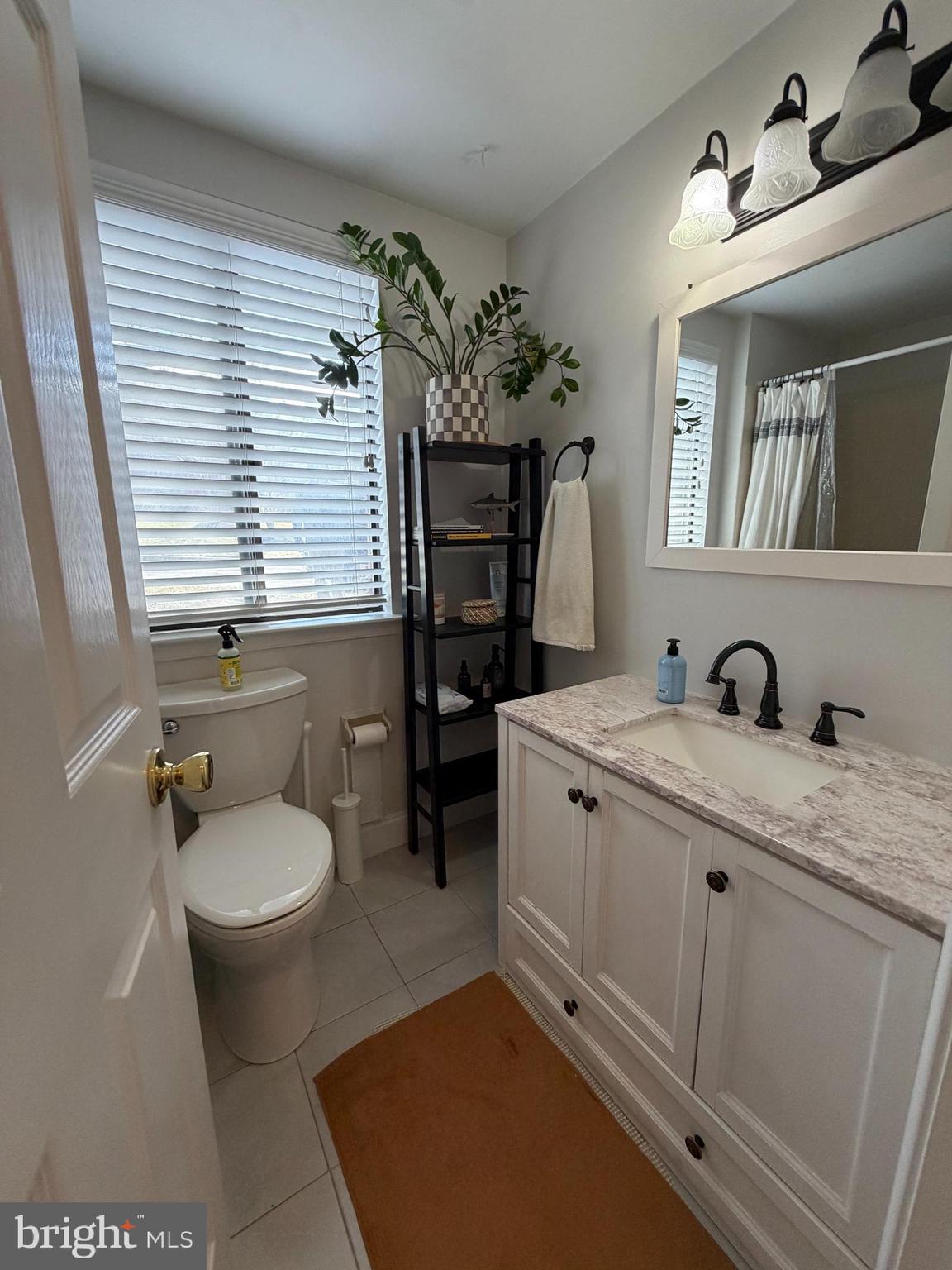 CHESTERBROOK/MNTVI - Residential Lease