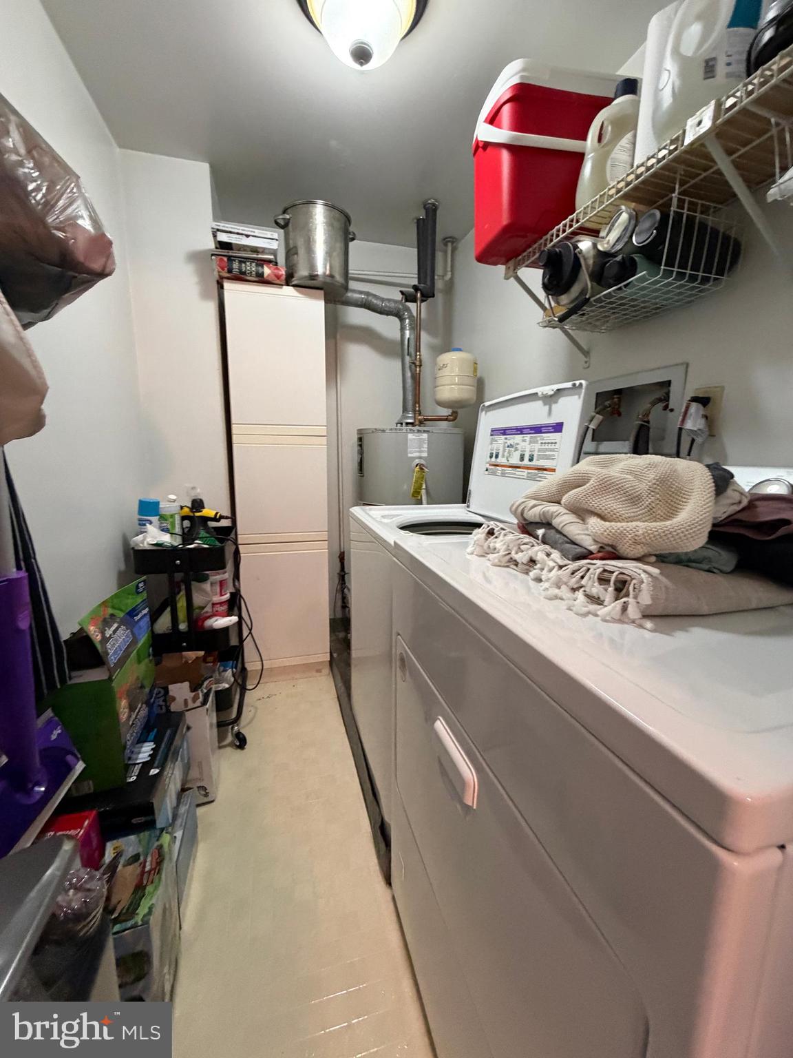 CHESTERBROOK/MNTVI - Residential Lease