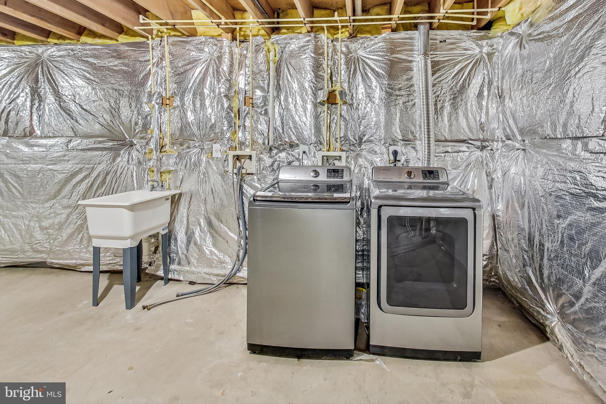 KING FARM BAILEYS COMMON - Residential Lease