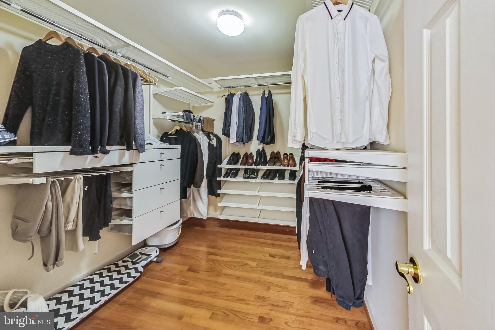 KING FARM BAILEYS COMMON - Residential Lease