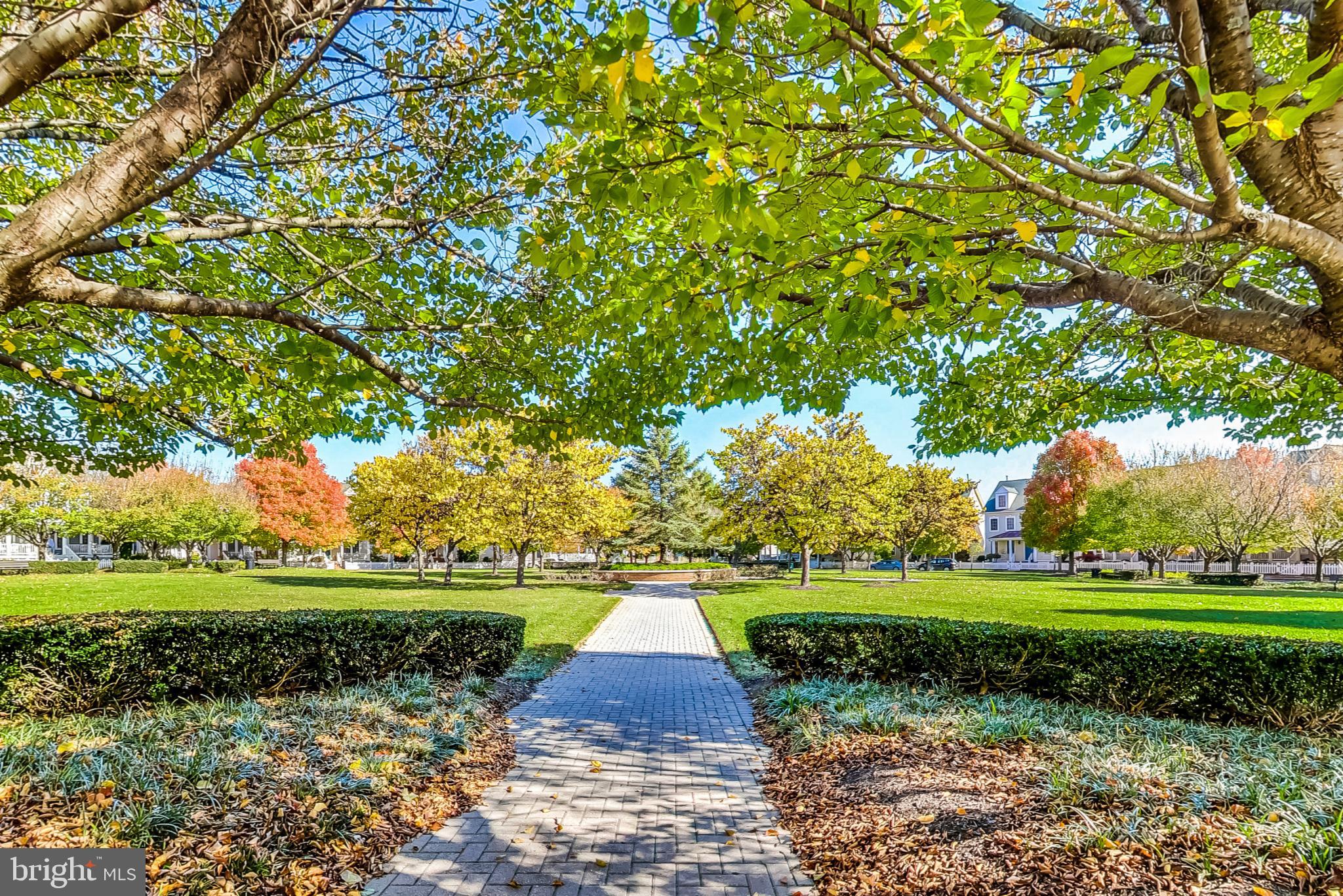 KING FARM BAILEYS COMMON - Residential Lease