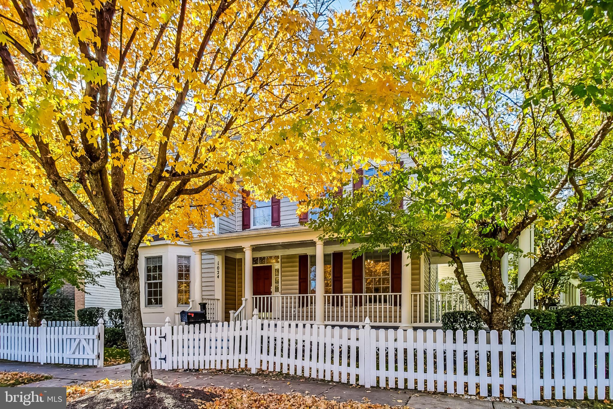 KING FARM BAILEYS COMMON - Residential Lease