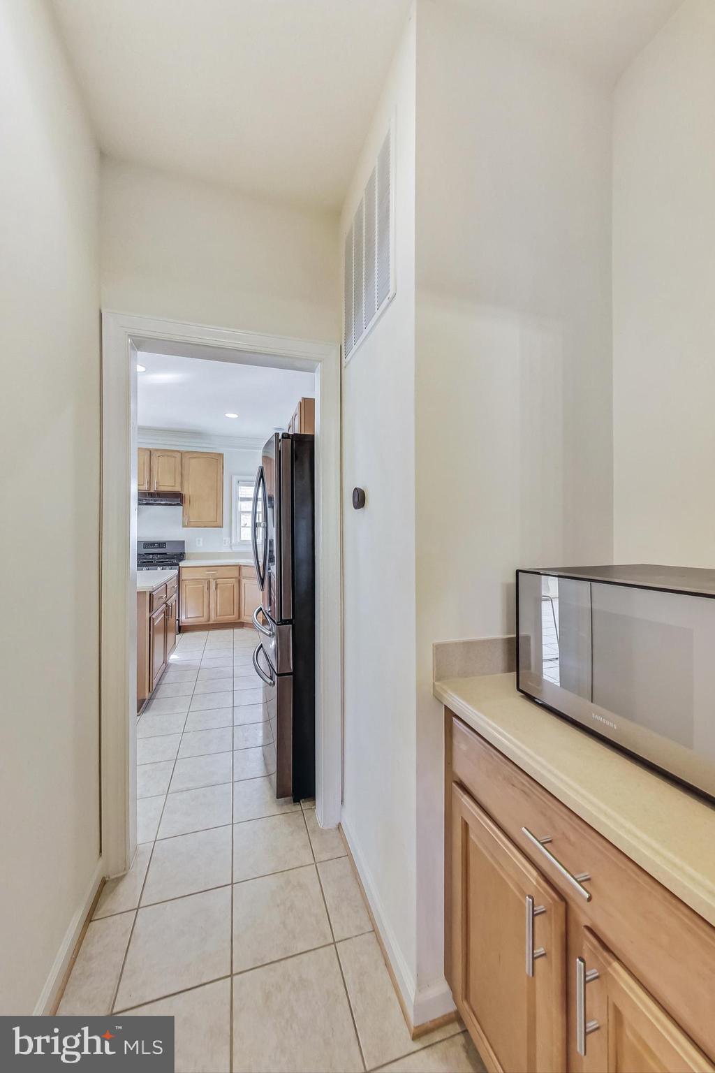 KING FARM BAILEYS COMMON - Residential Lease