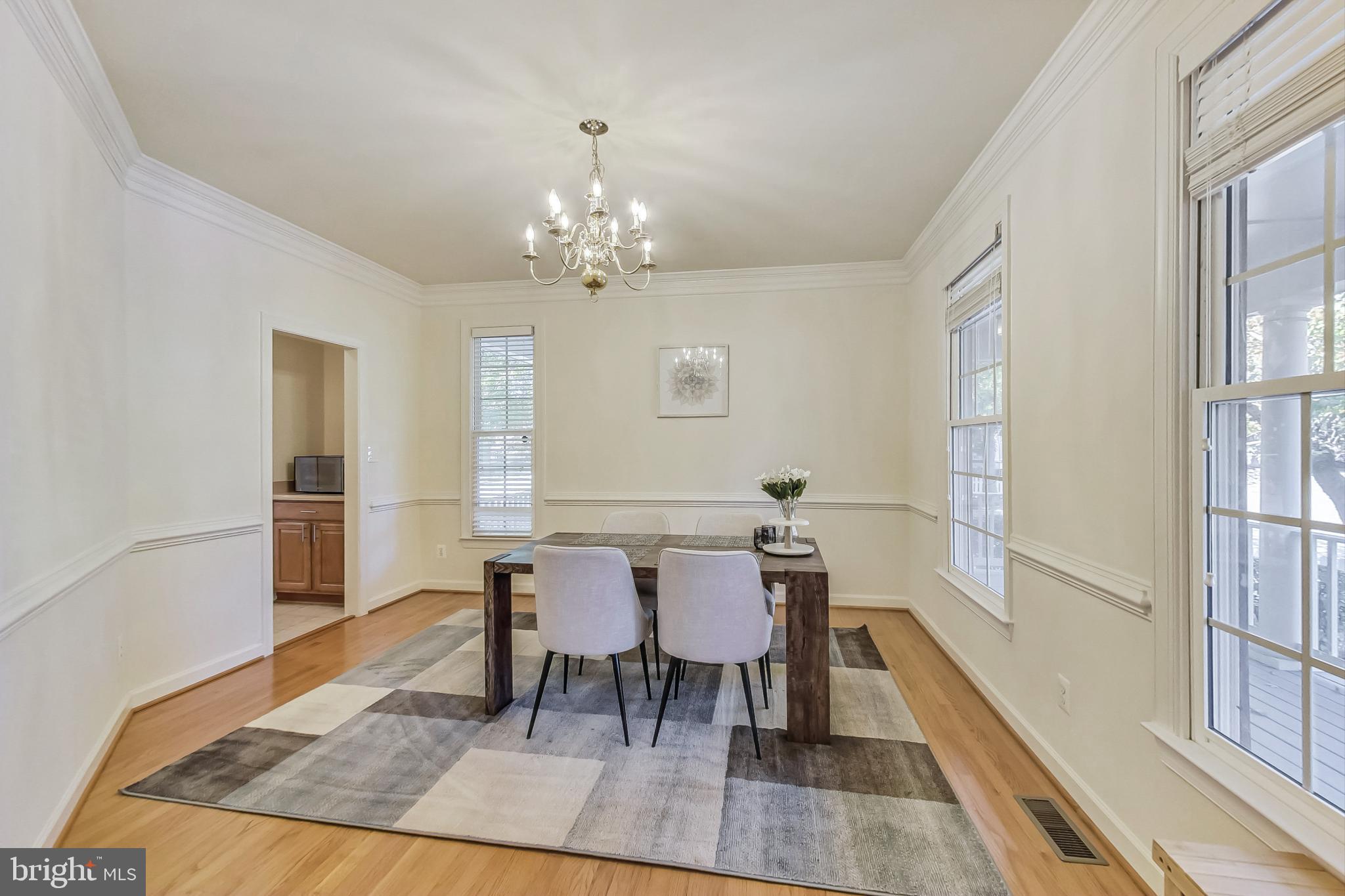 KING FARM BAILEYS COMMON - Residential Lease