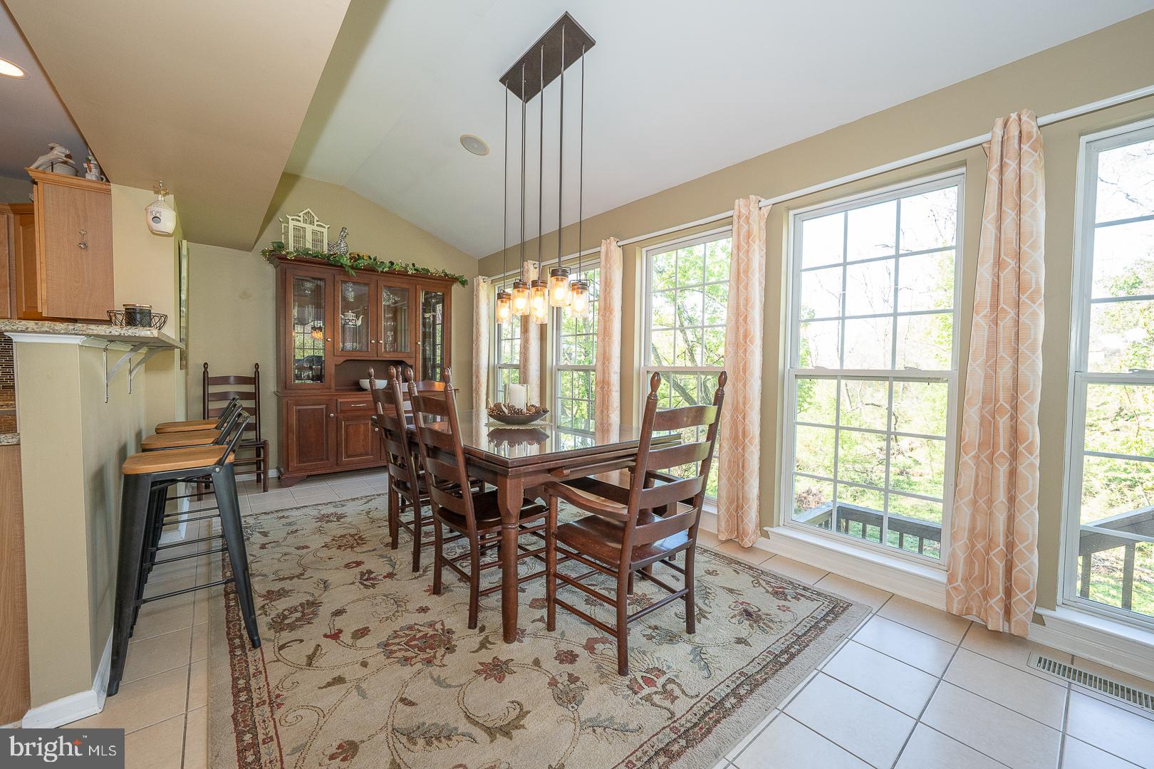 FAR HILLS FARM - Residential