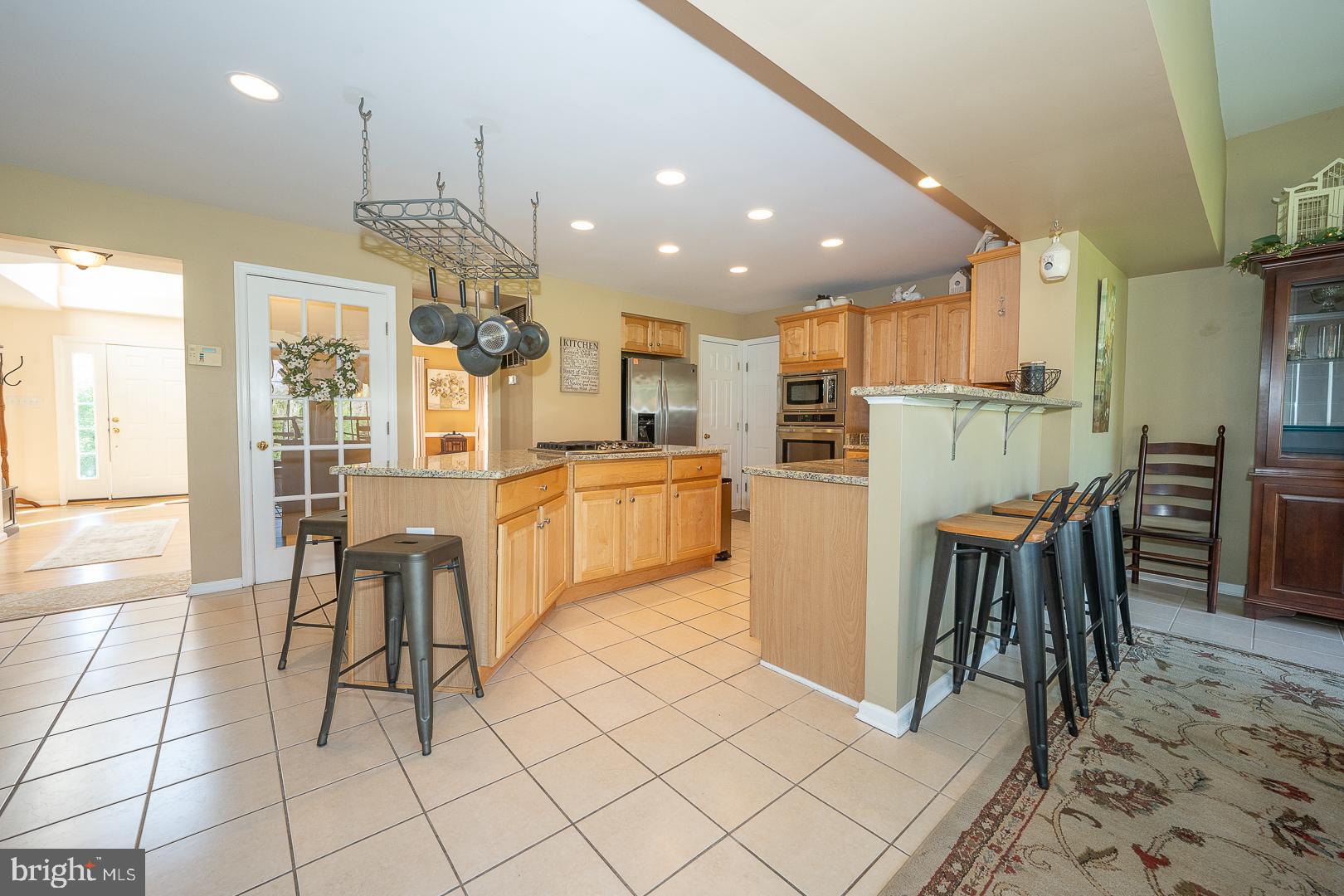 FAR HILLS FARM - Residential