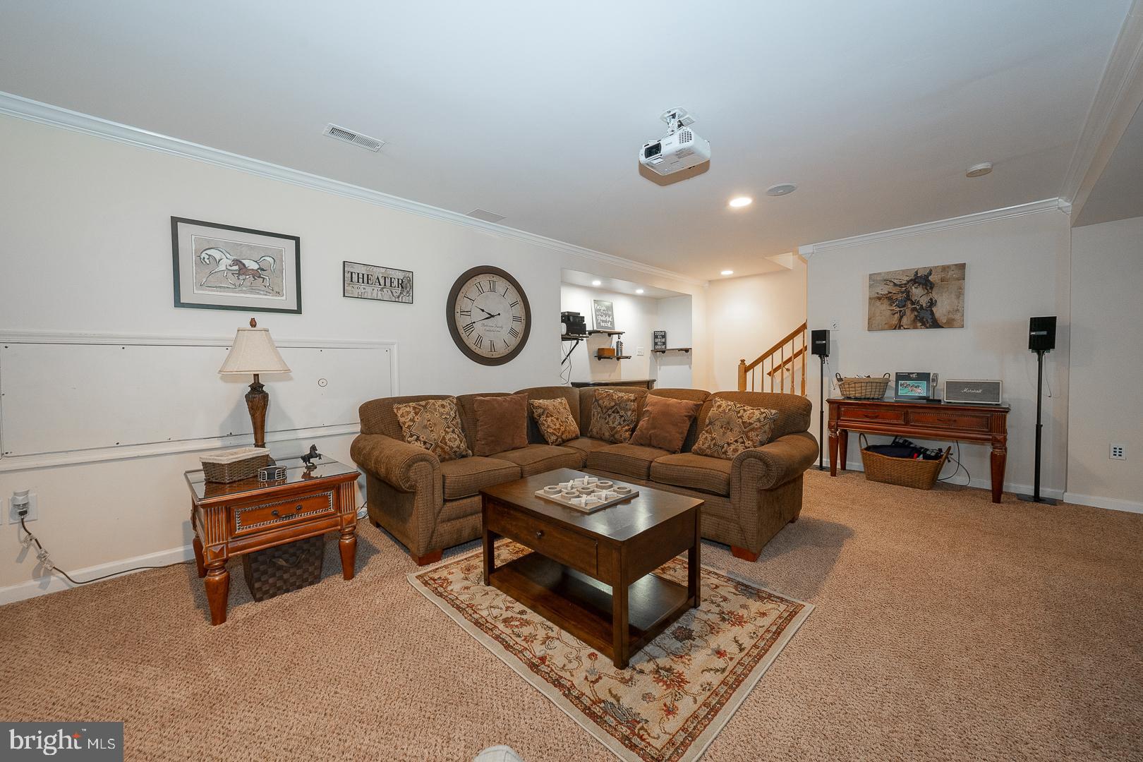 FAR HILLS FARM - Residential