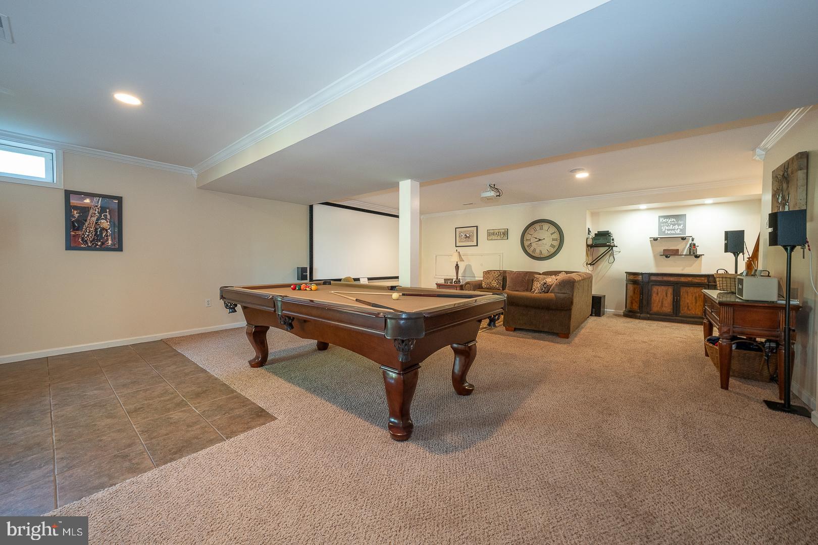 FAR HILLS FARM - Residential