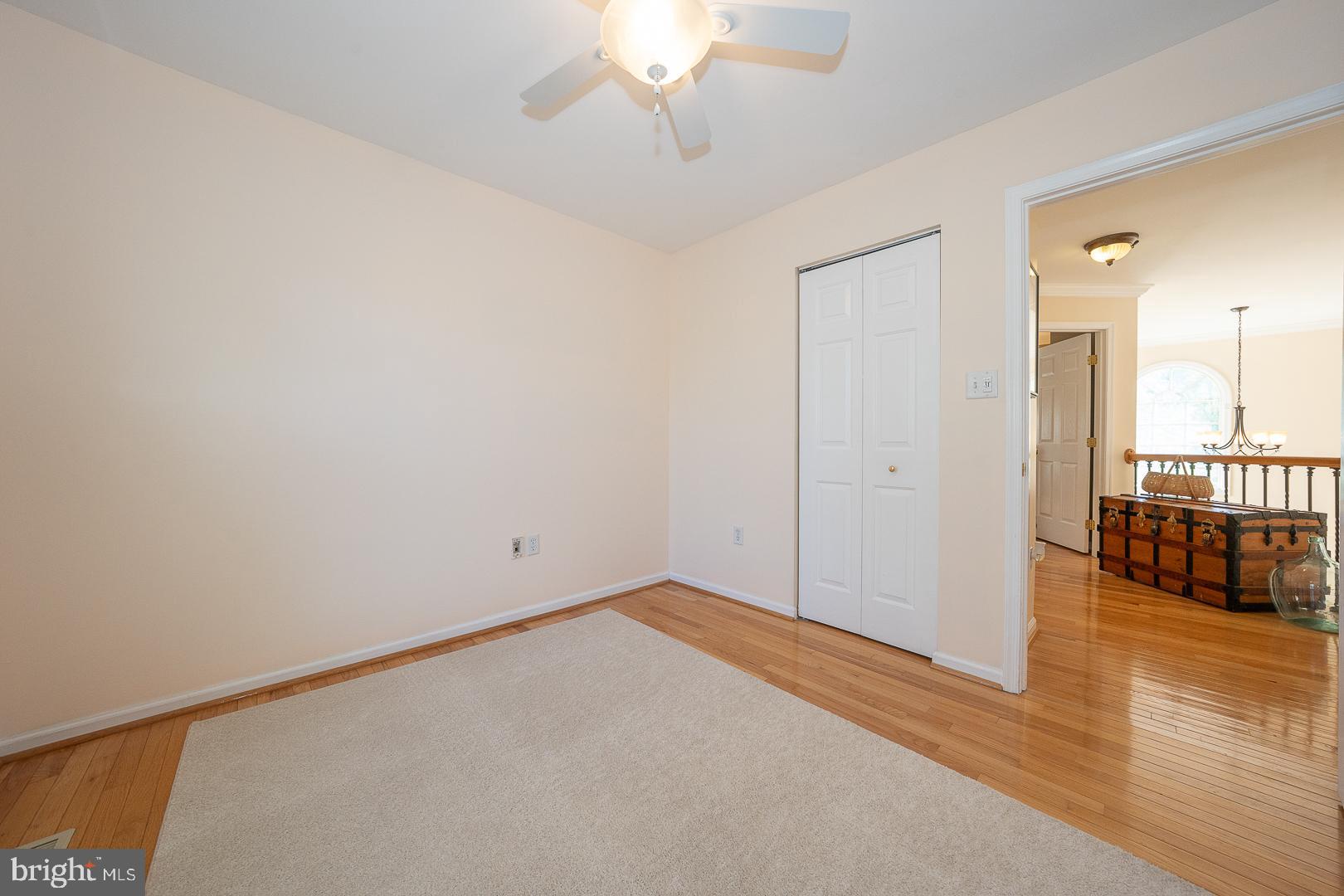 FAR HILLS FARM - Residential