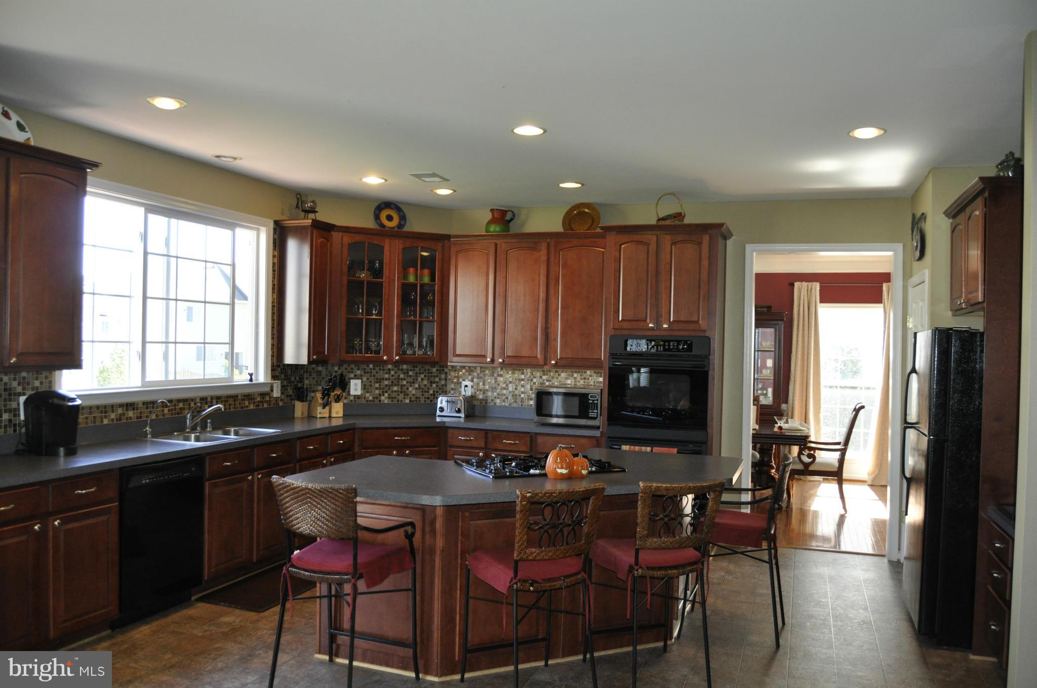 LANIER FARMS - Residential