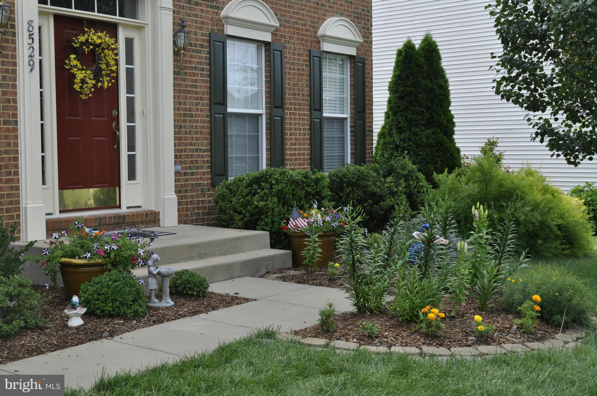 LANIER FARMS - Residential