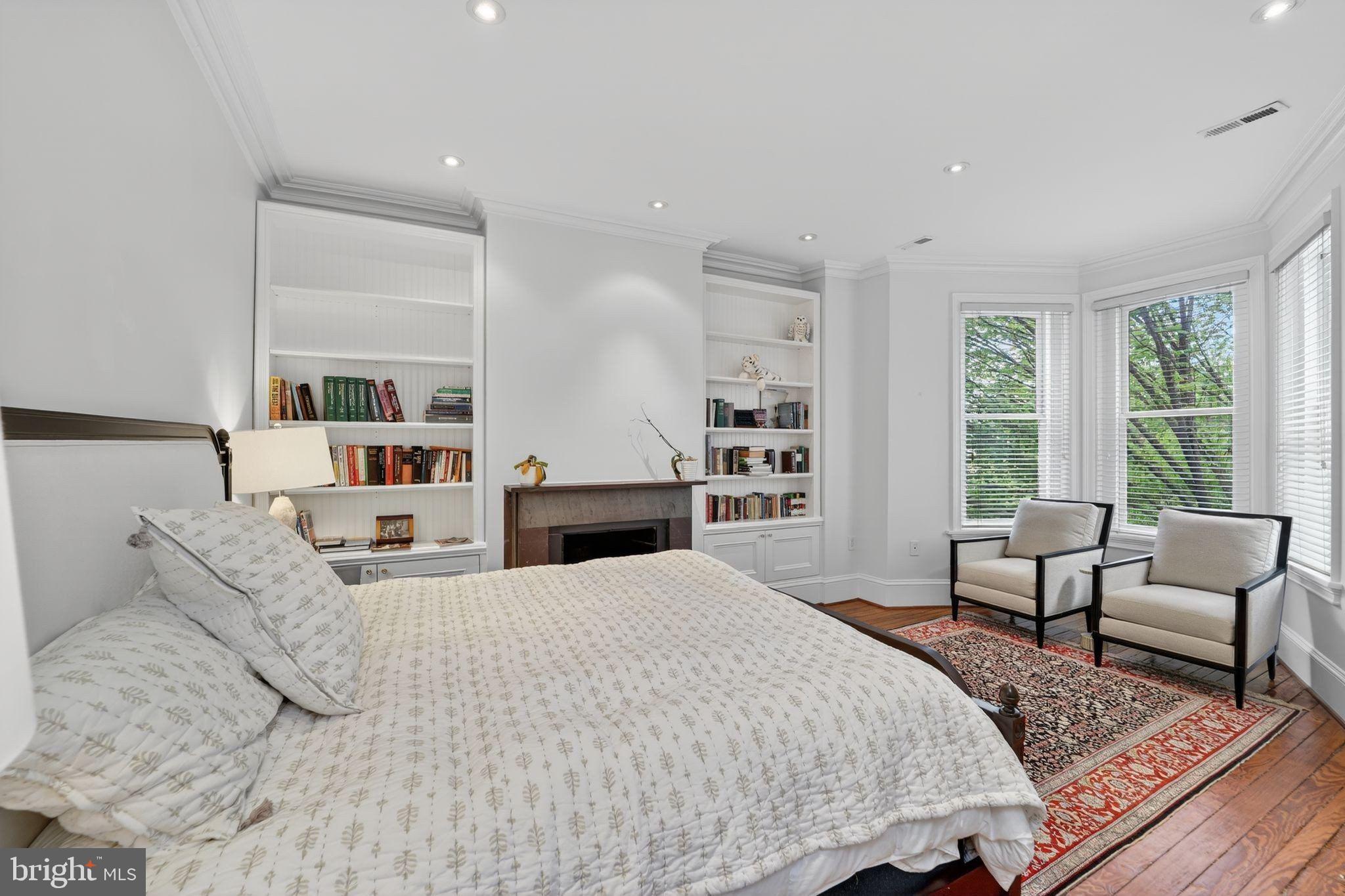 GEORGETOWN - Residential