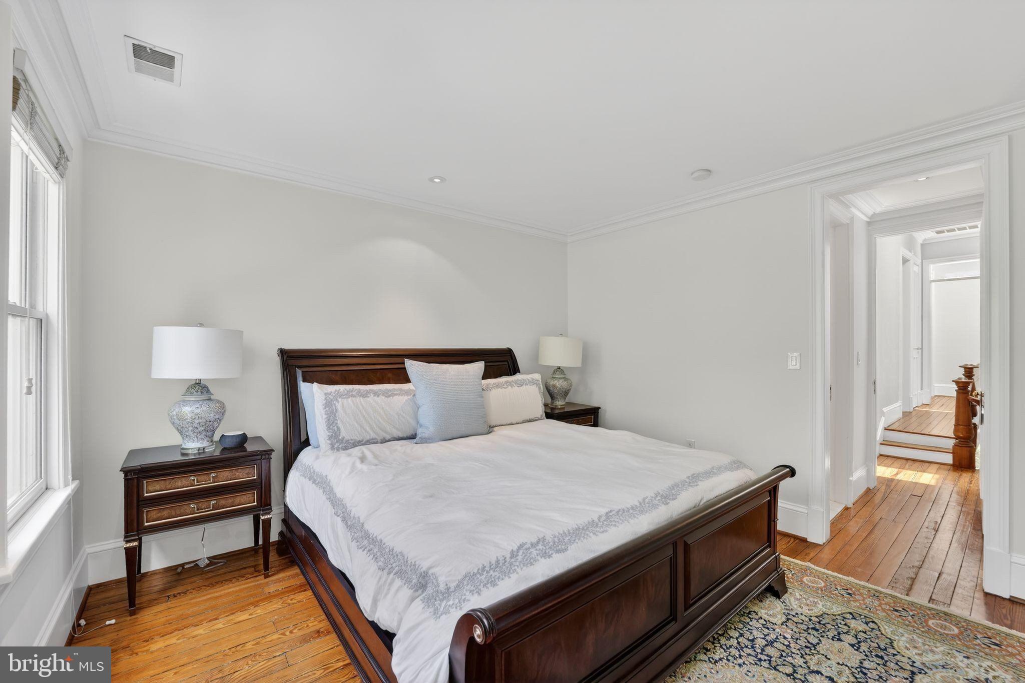 GEORGETOWN - Residential
