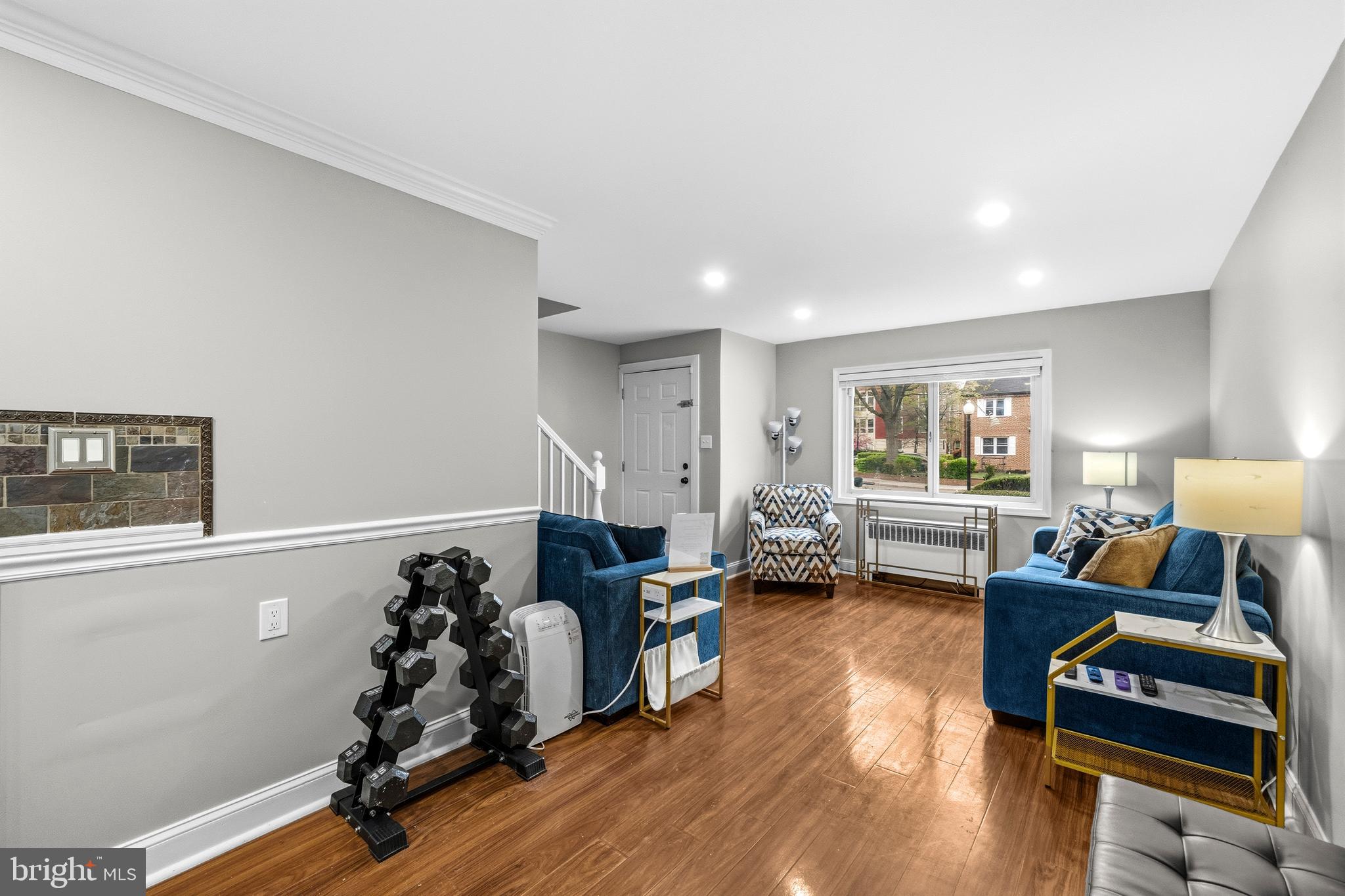 ARLINGTON COURT - Residential